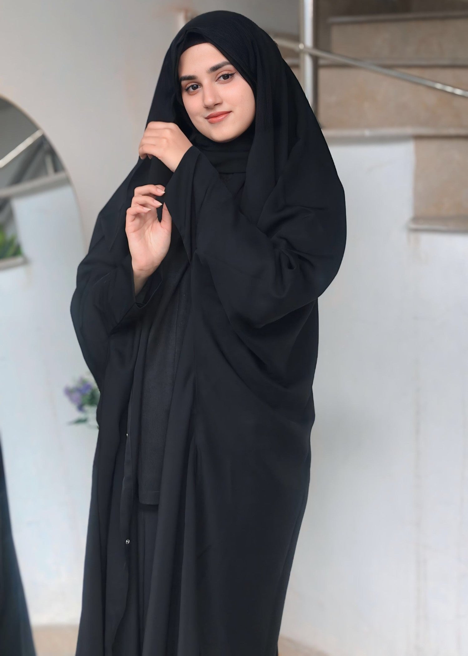 georgette Chaddar in Jet black
