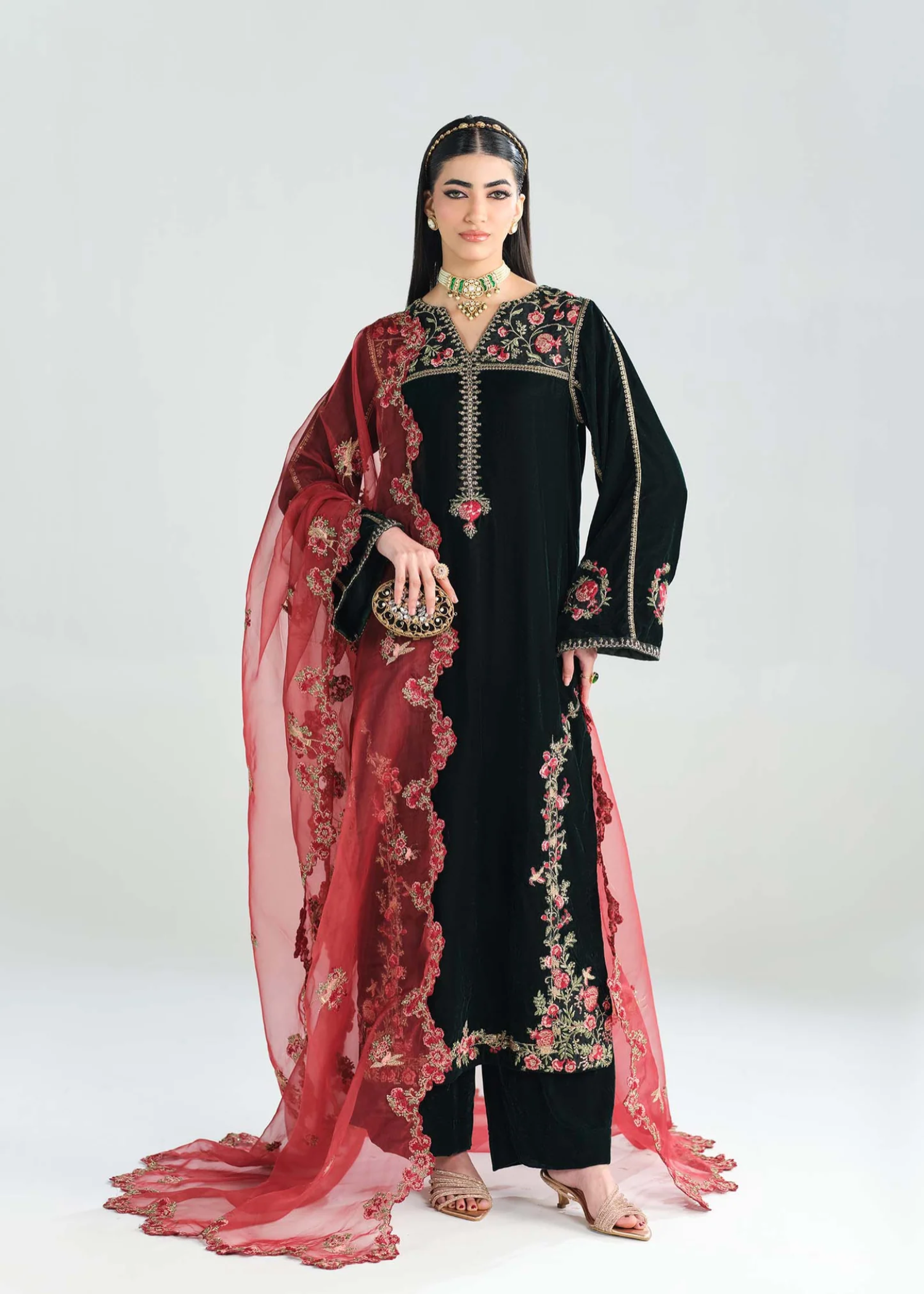 velvet Kurta Set in Black
