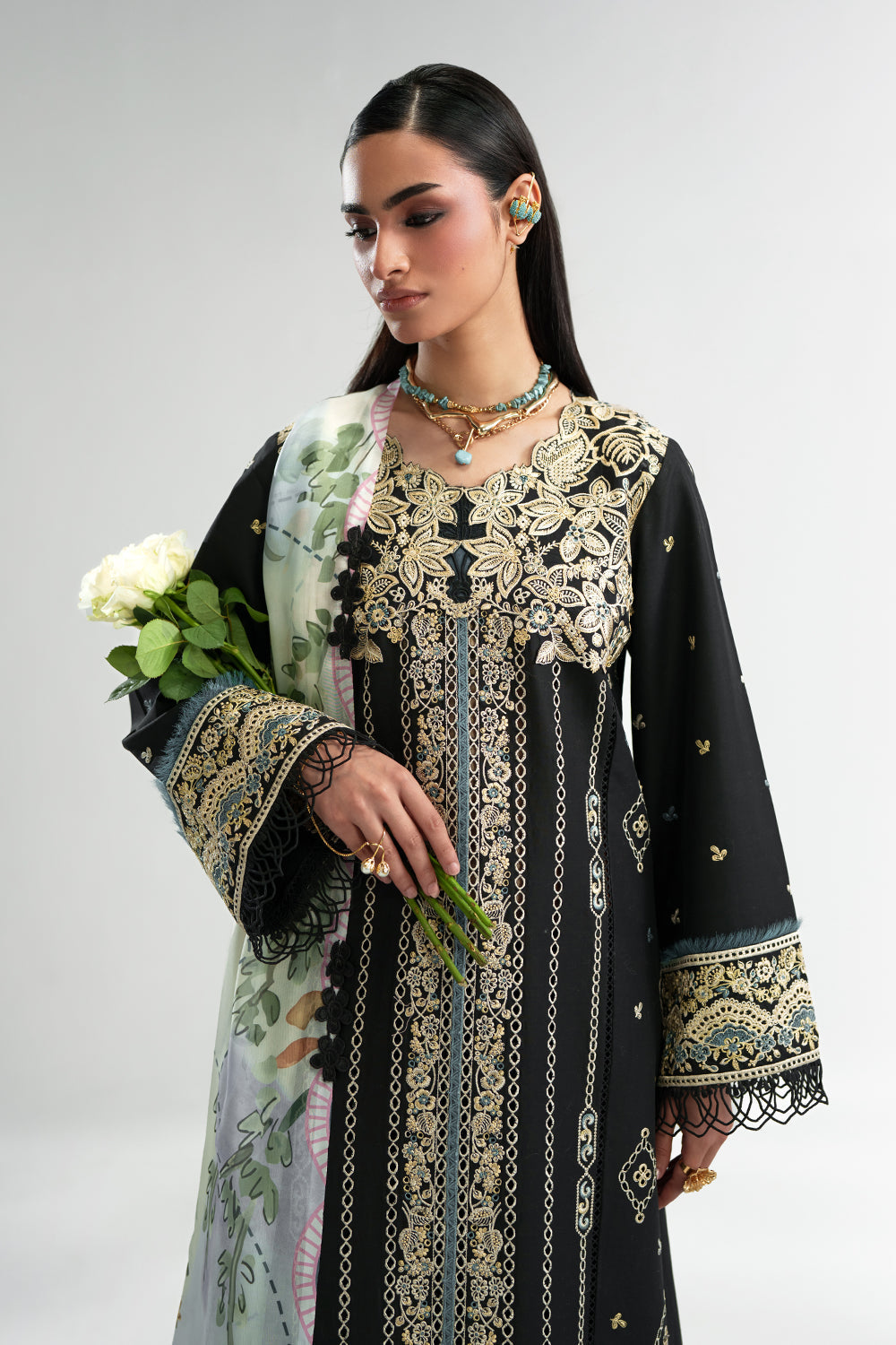 Pret De Luxe RTW Festive Edit – NOCTRA (AD-05)