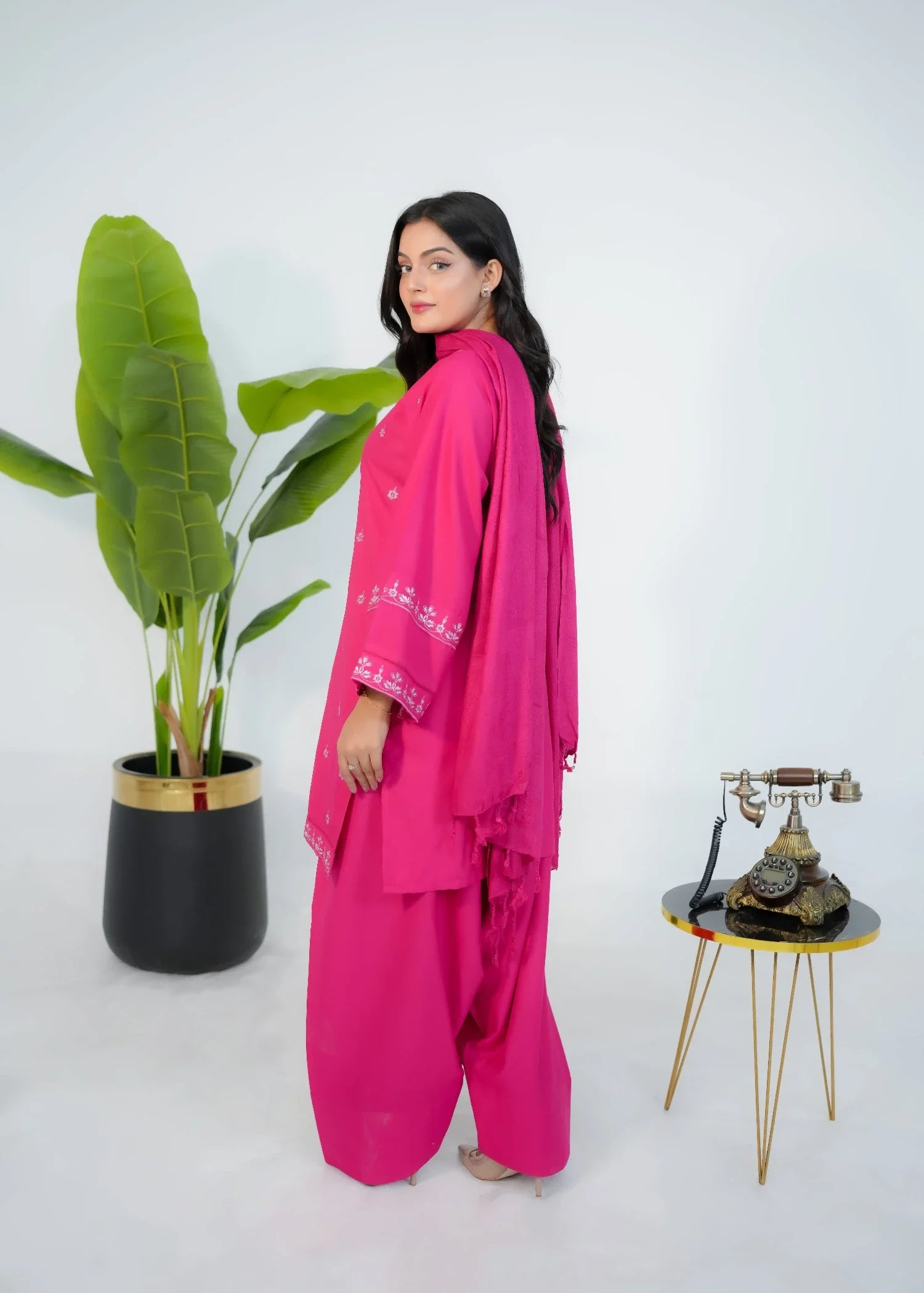 dhanak Kurta Set in Shocking pink