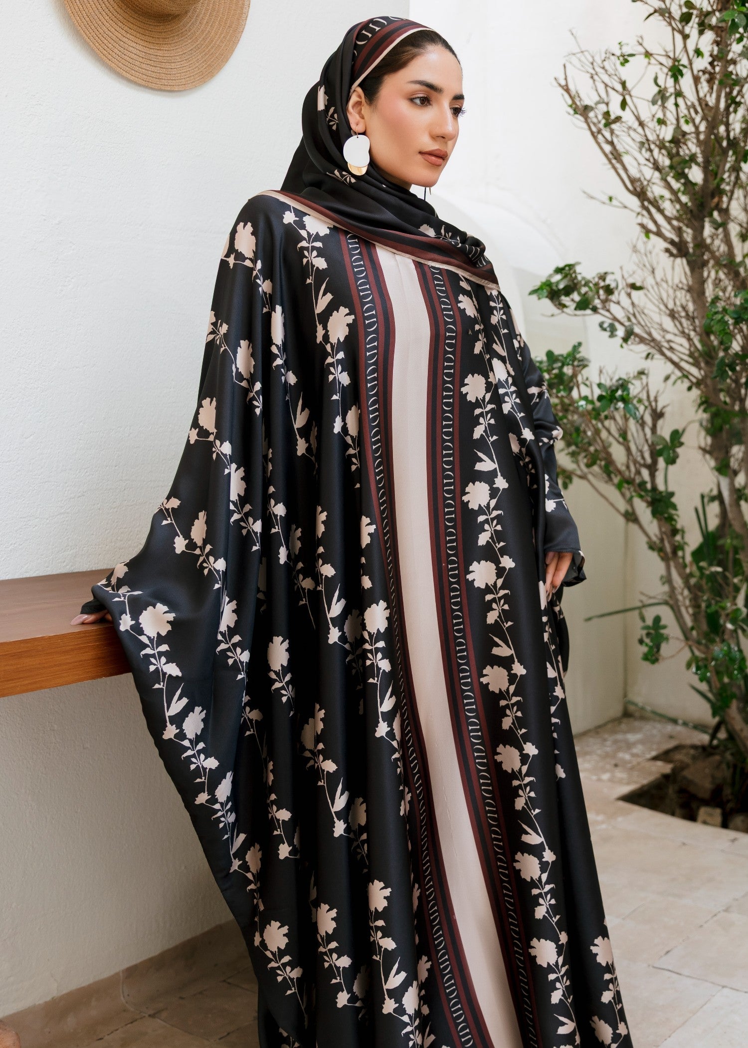 pk charmuse silk Abaya in Black, maroon