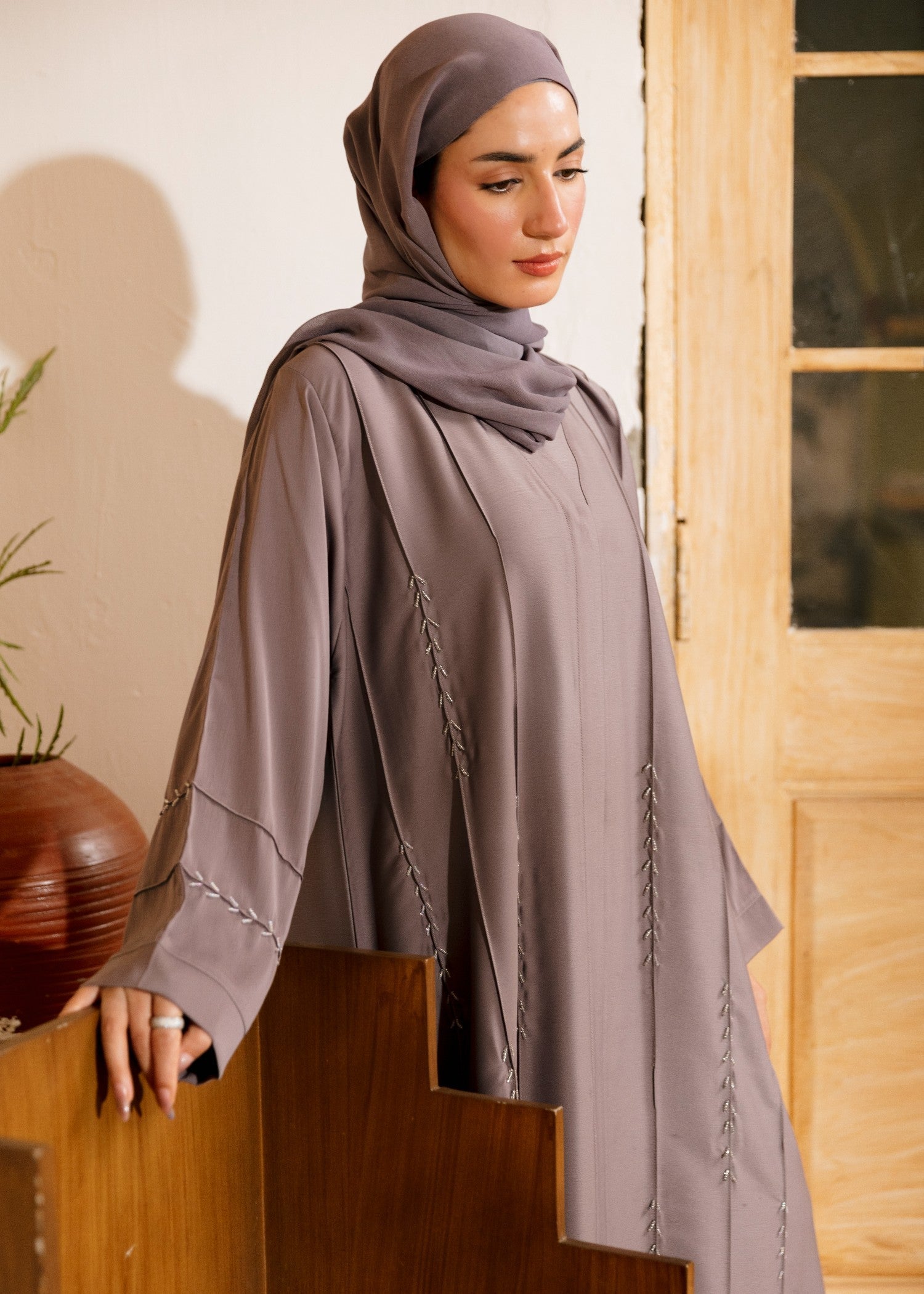 nidha blend Abaya in Mauve
