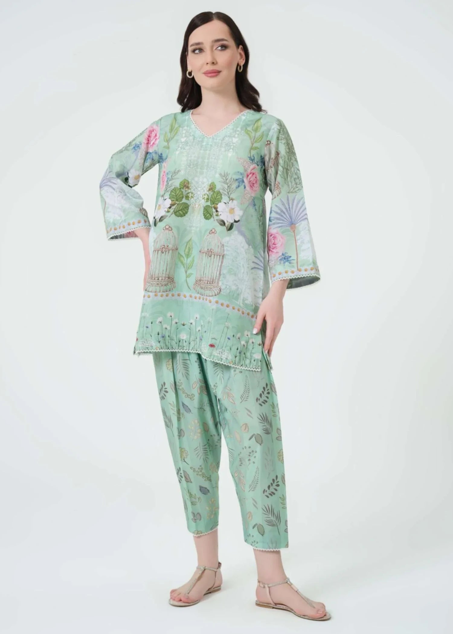 swiss lawn Kurta Set in Pistachio green