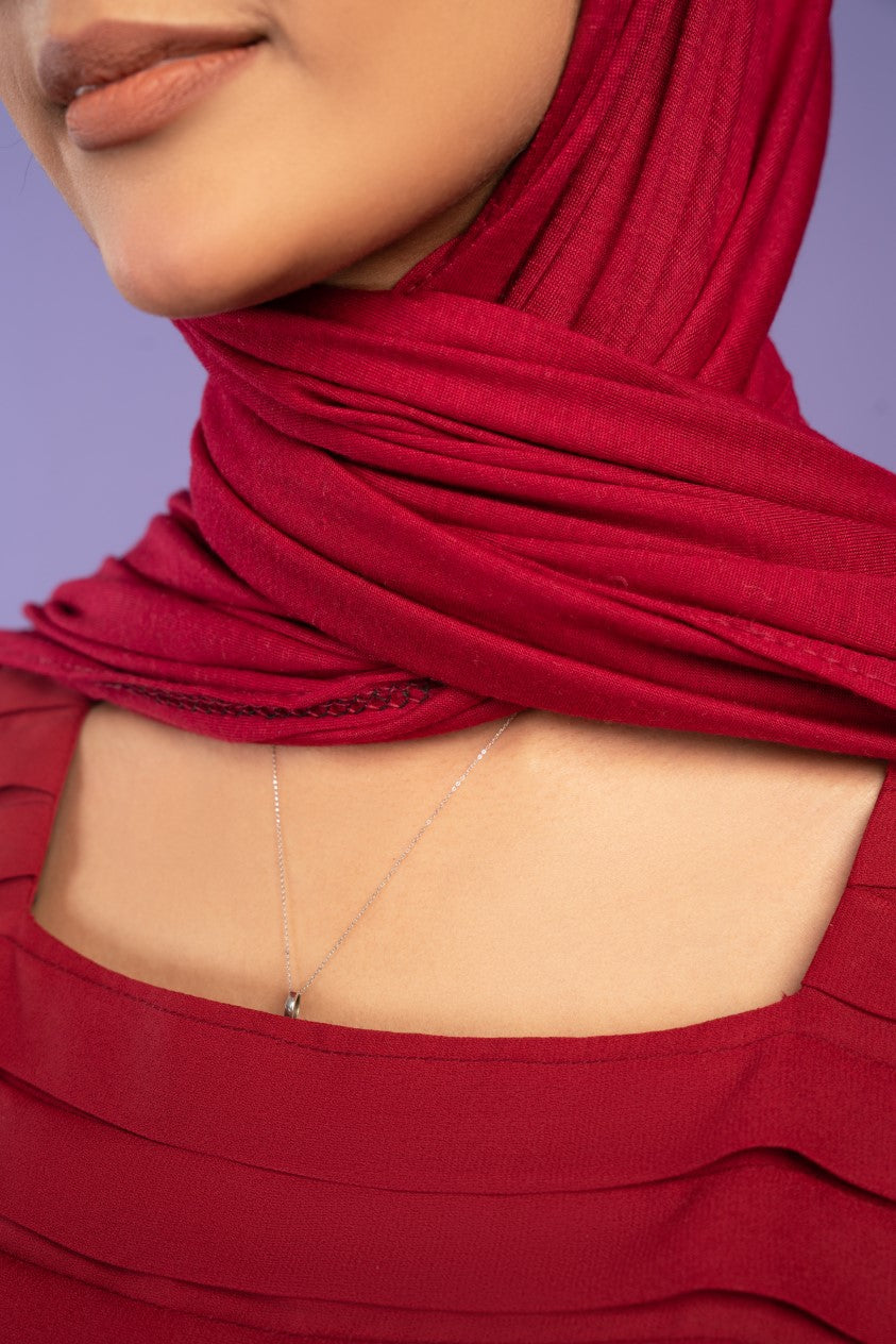 single jersey knit Hijab in Maroon