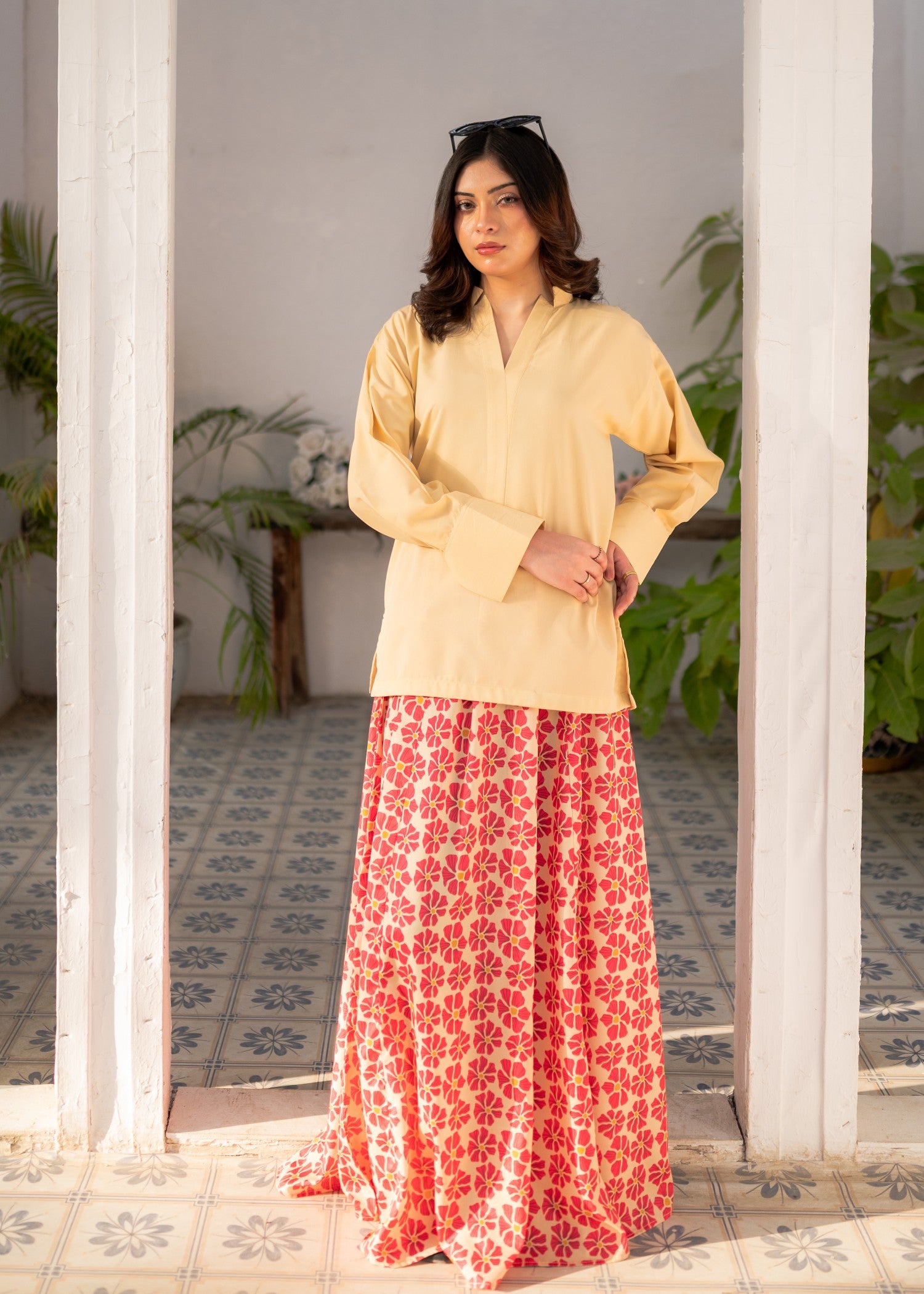 polyester crepe Skirt in Pale yellow