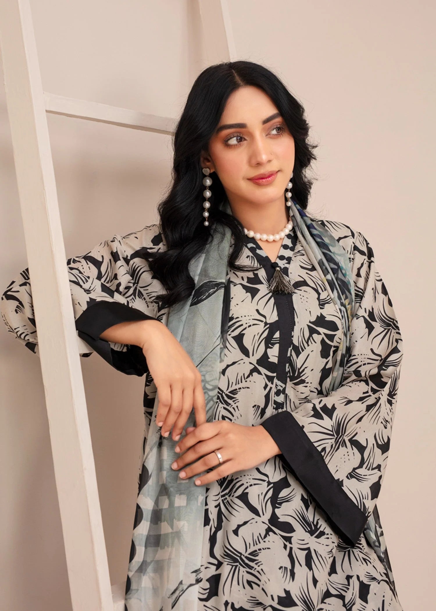 poly lawn Kurta Set in Off-white, black