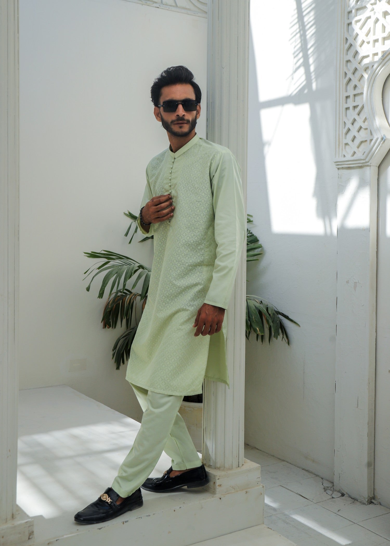 wash & wear Kurta Set in Pistachio green by Dress Club
