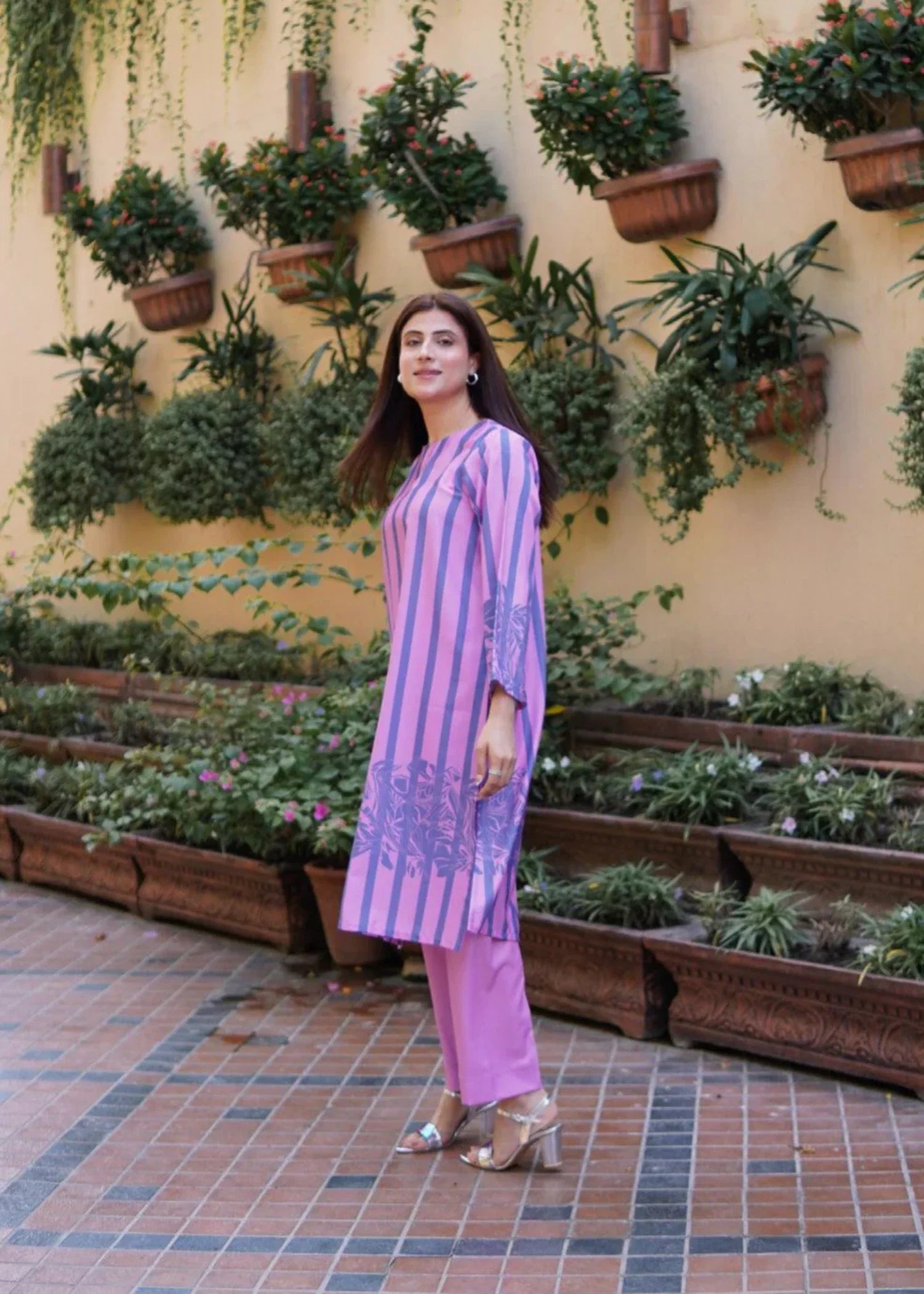 crepe Kurta Set in Lavender