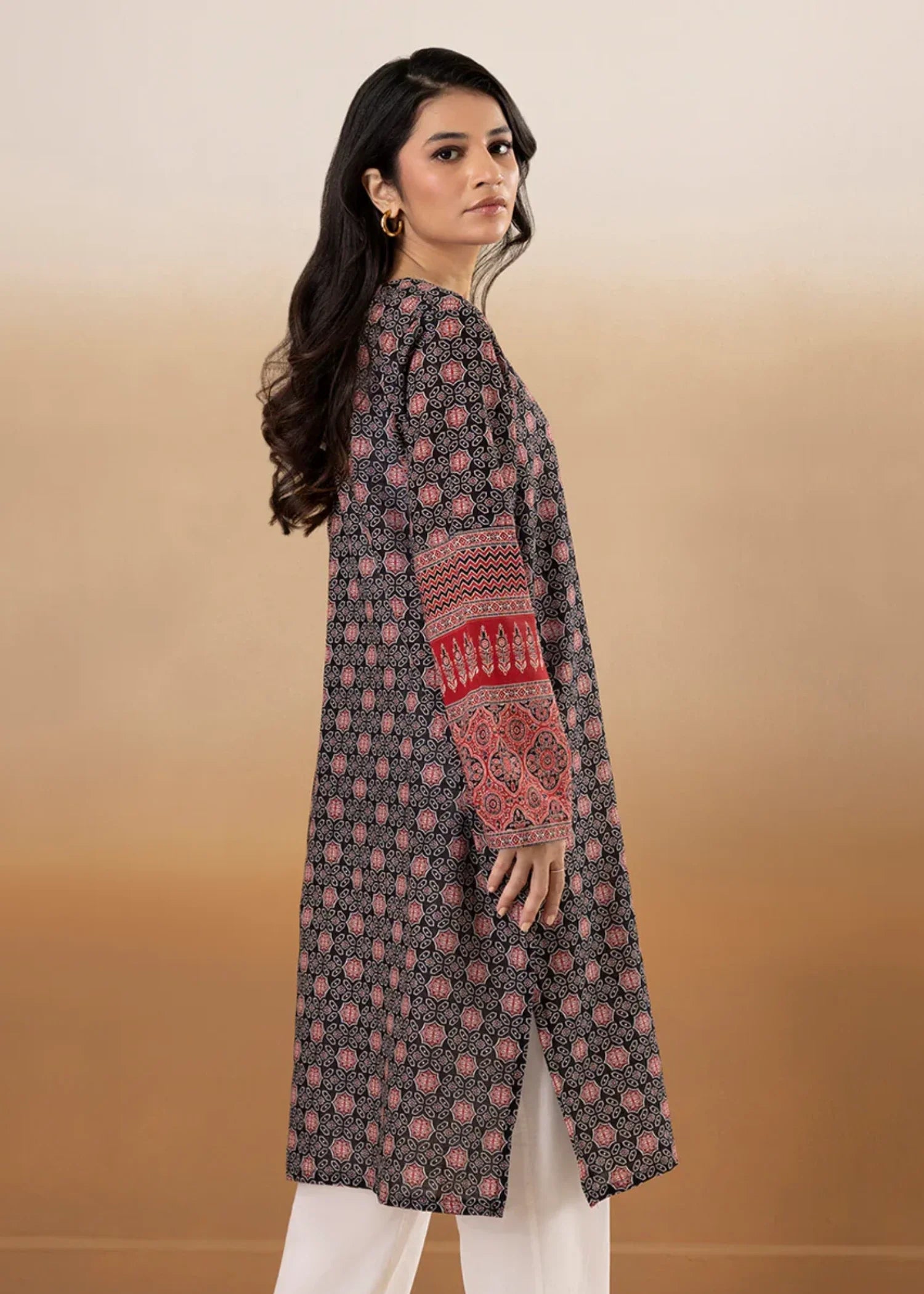 khaddar Kurti in Black
