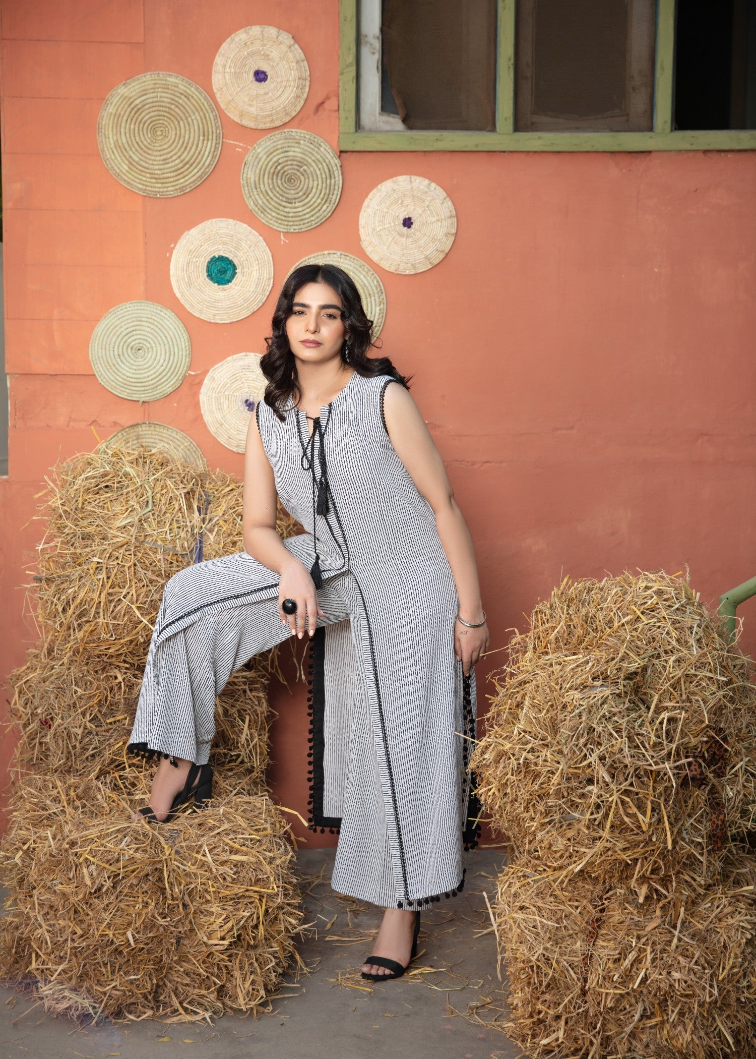 crinkle Kurta Set in Off-white