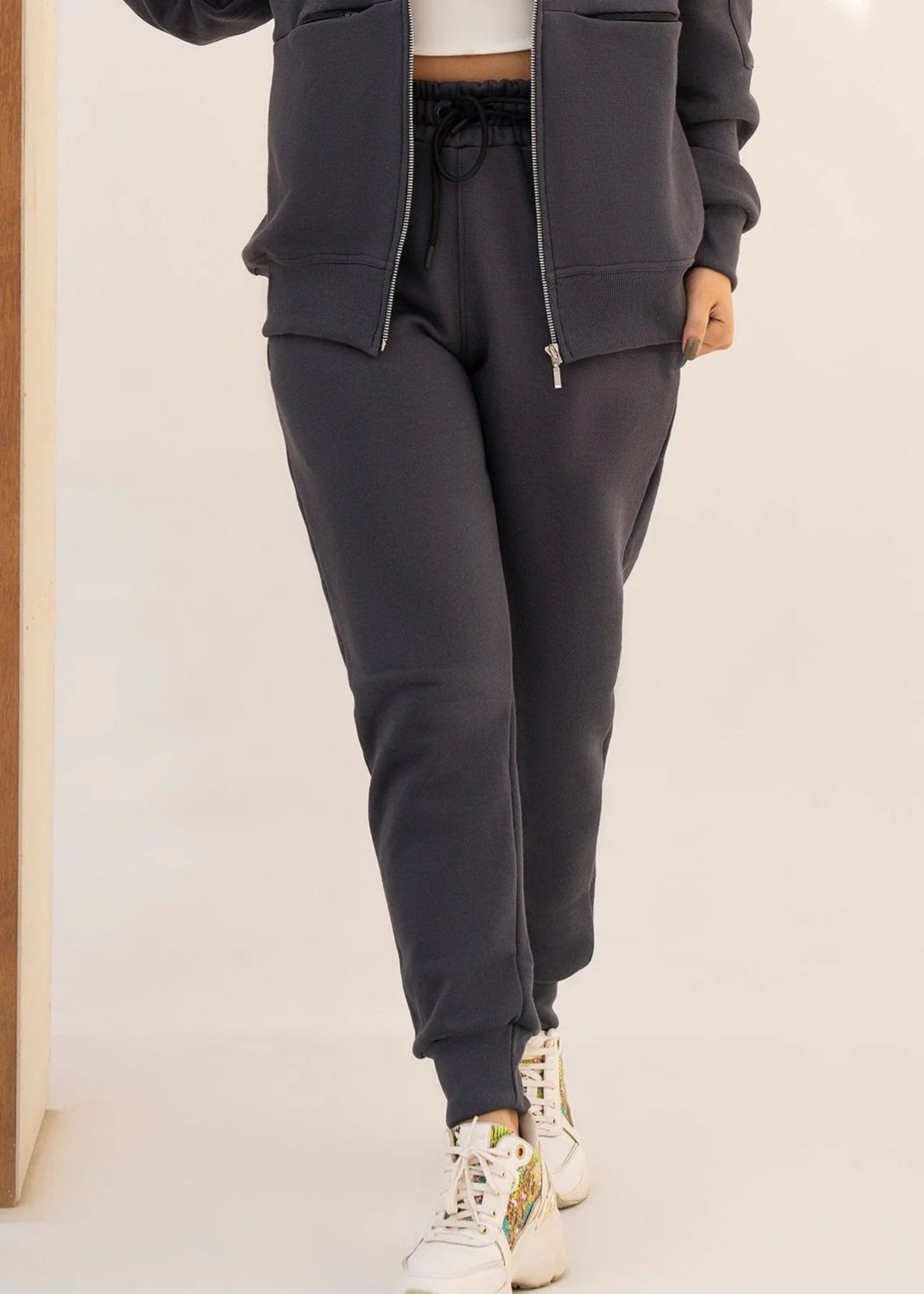 fleece Trousers in Steal grey
