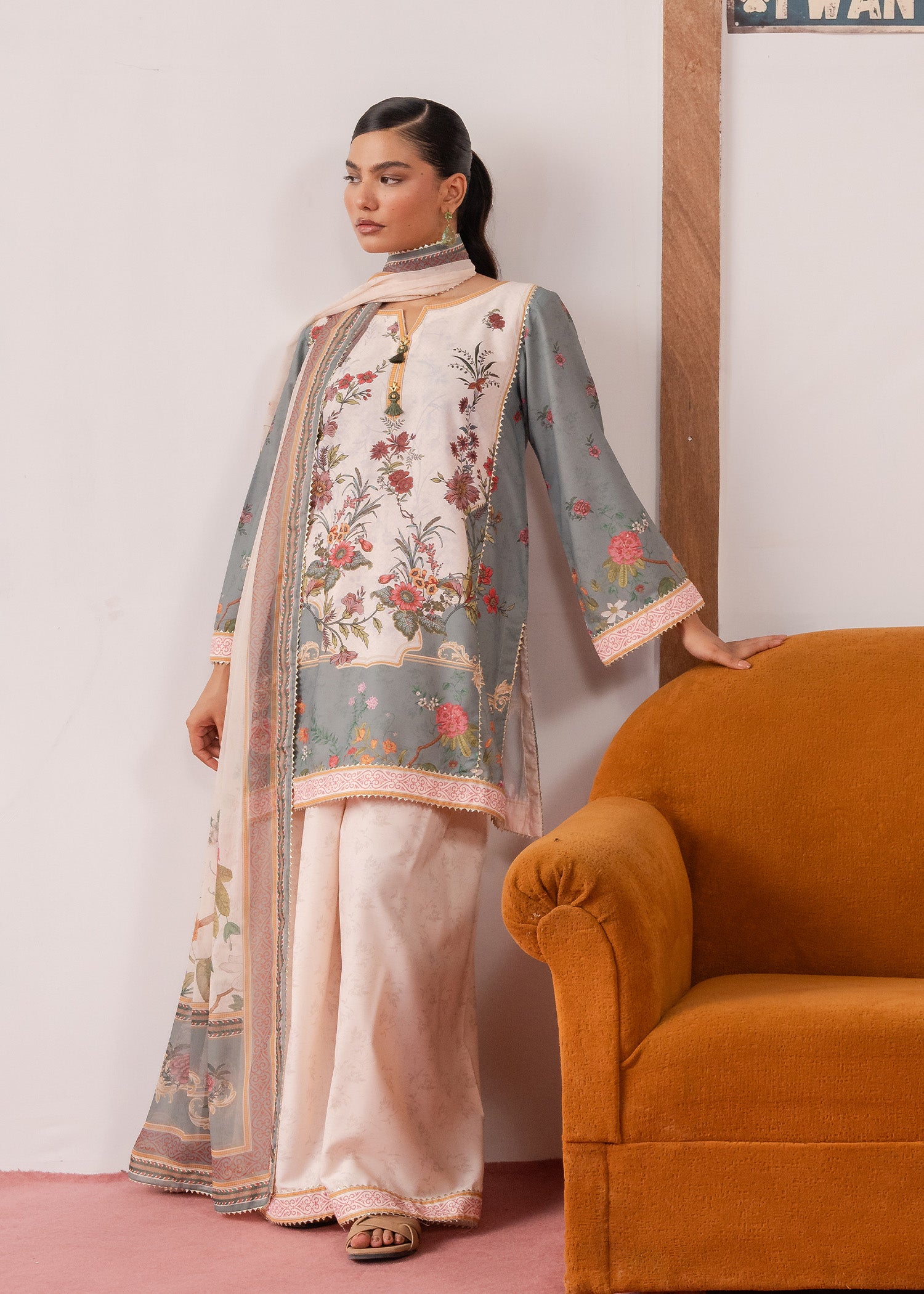 lawn Kurta Set in Cream, sage green