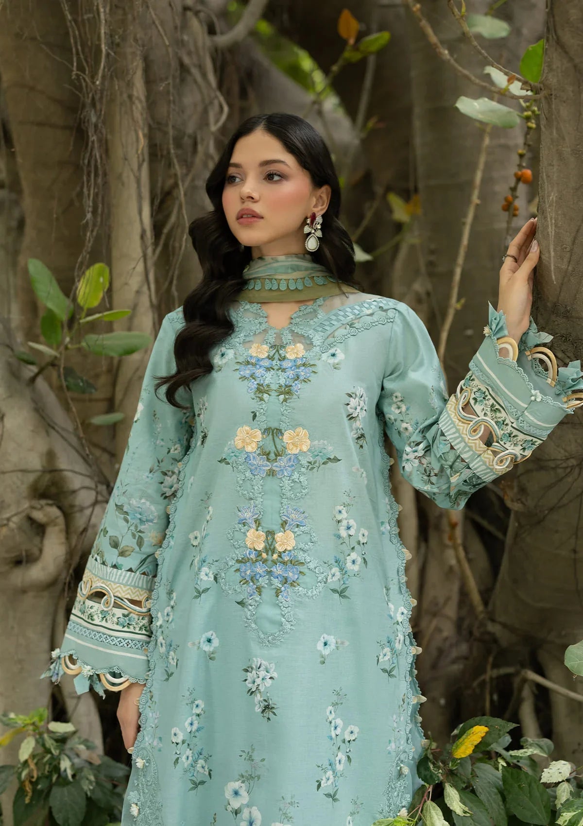 Signature Lawn Edit – 6b Zaria