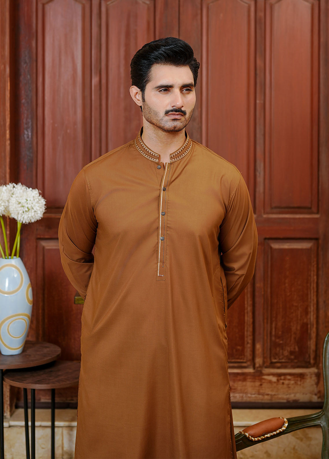 wash & wear Shalwar Kameez in Tawny brown