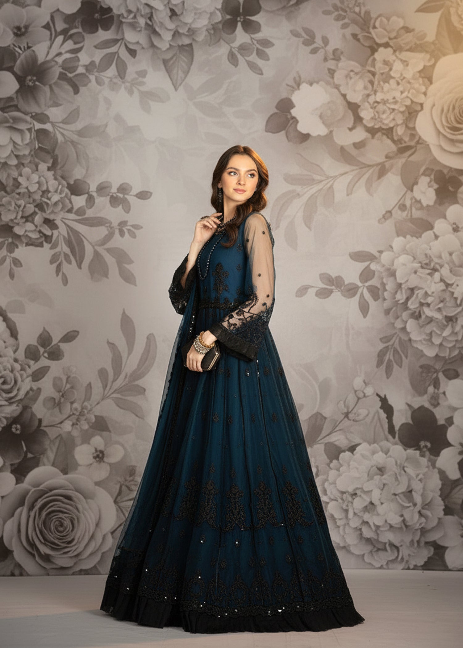 net Maxi in Aegean blue