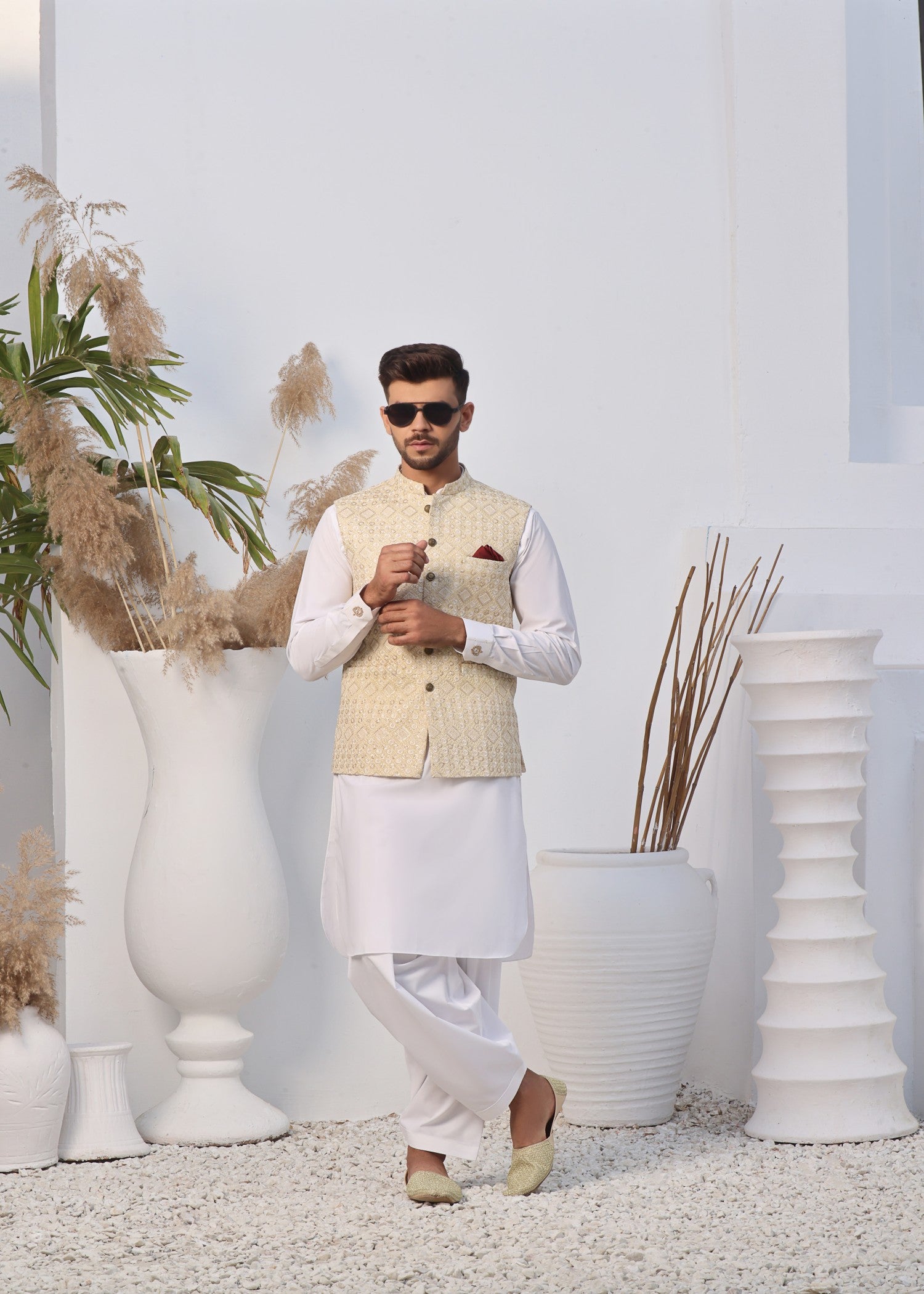 raw silk Waistcoat in Gold