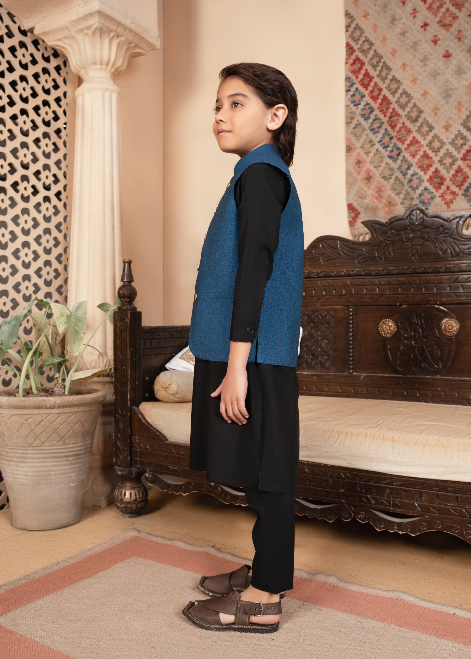 suiting Waistcoat in Teal, black