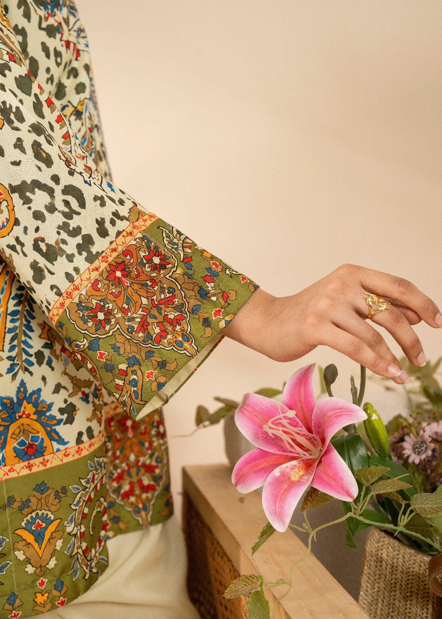 poly lawn Kurta Set in Light yellow