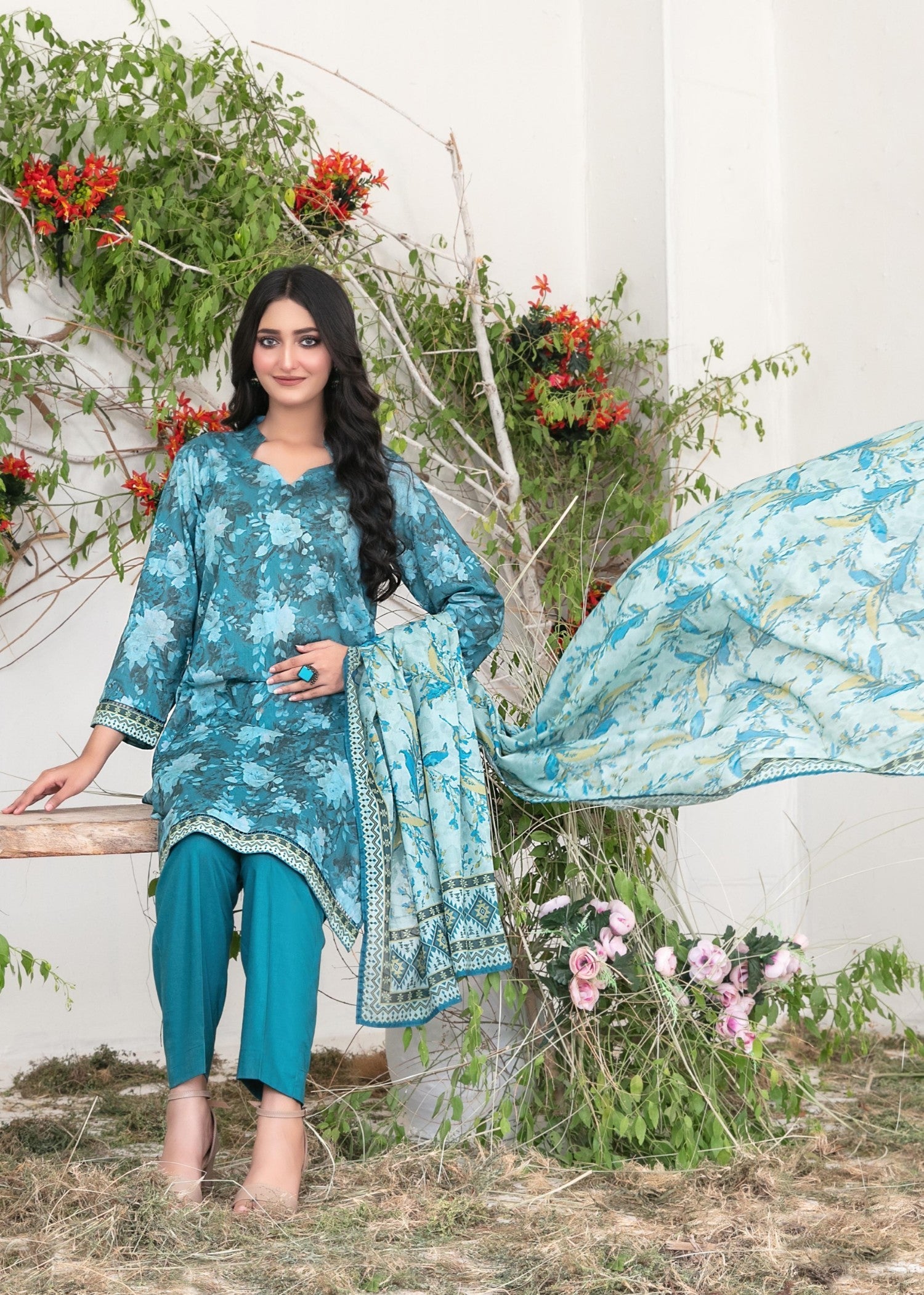 lawn Kurta Set in Sky blue