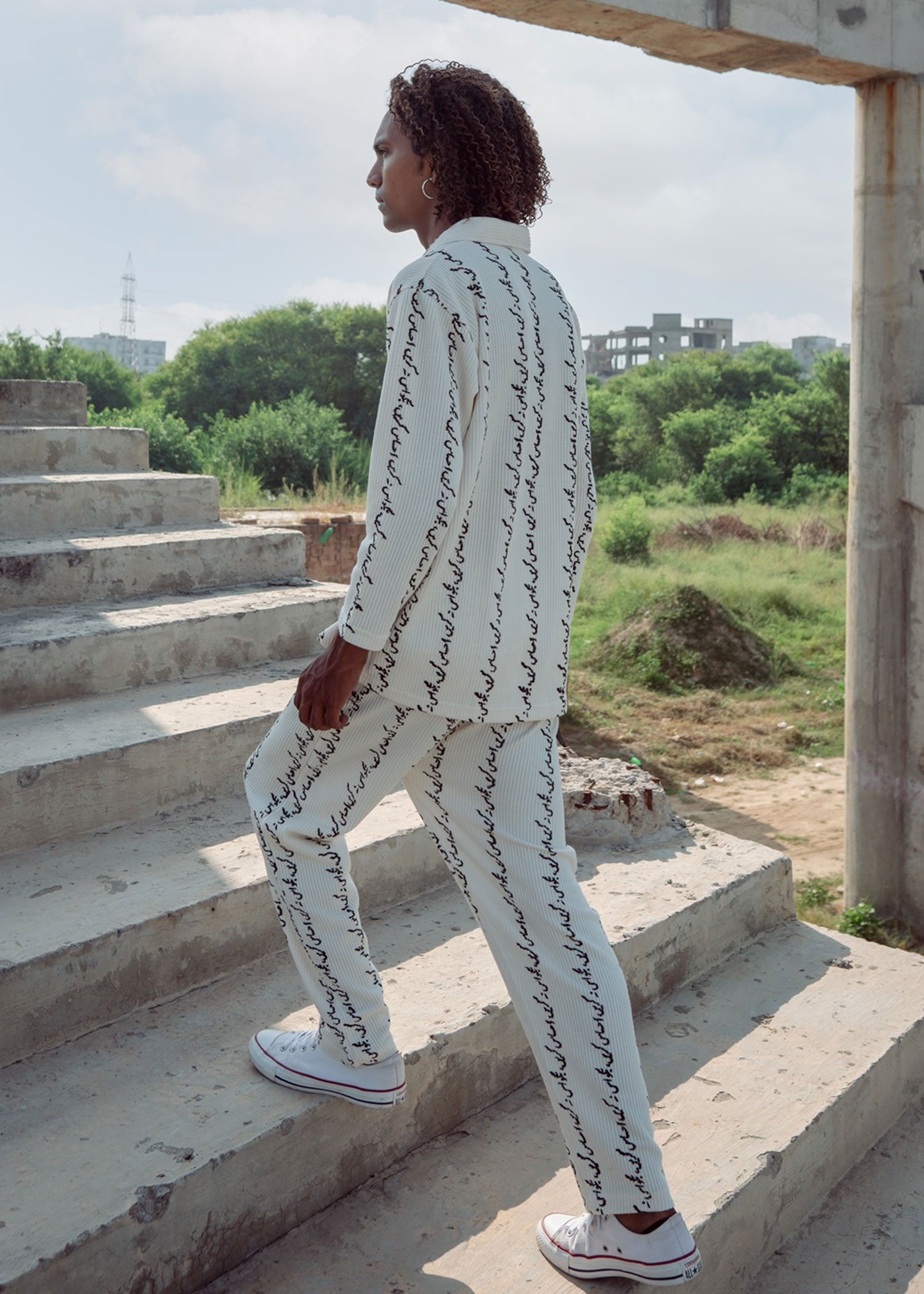 textured wash & wear Casual Shirt in White