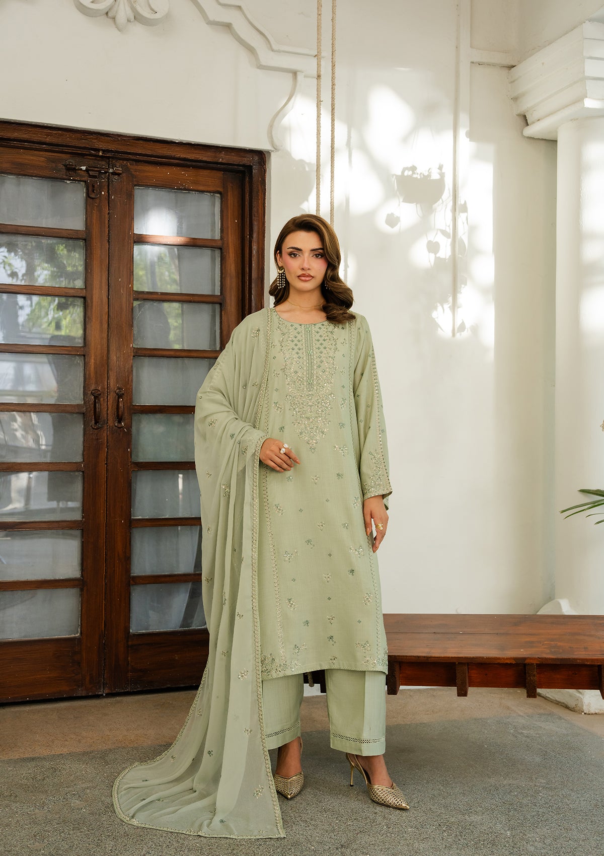 viscose Kurta Set in Pistachio green