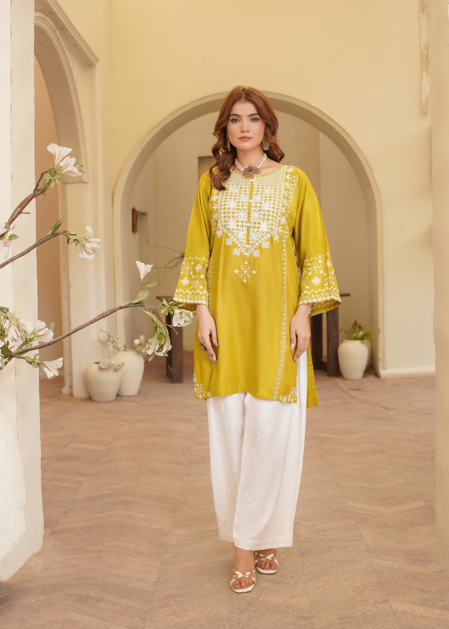 linen Kurta Set in White, acid yellow