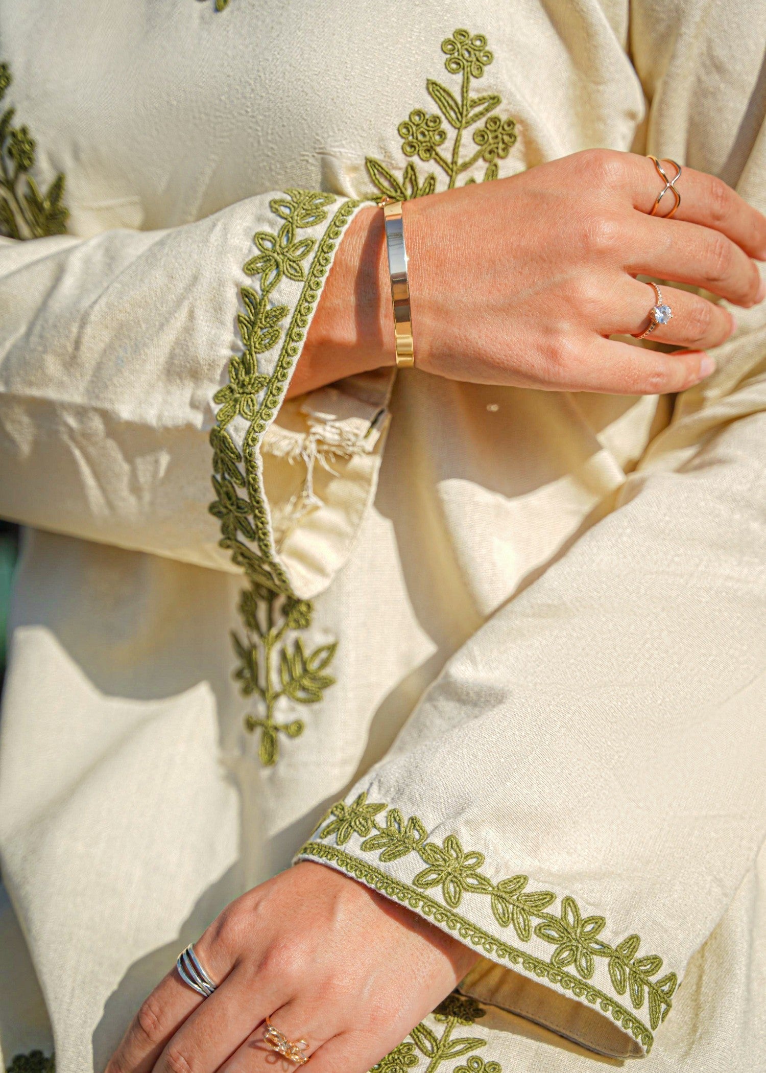 karandi Kurta Set in Cream
