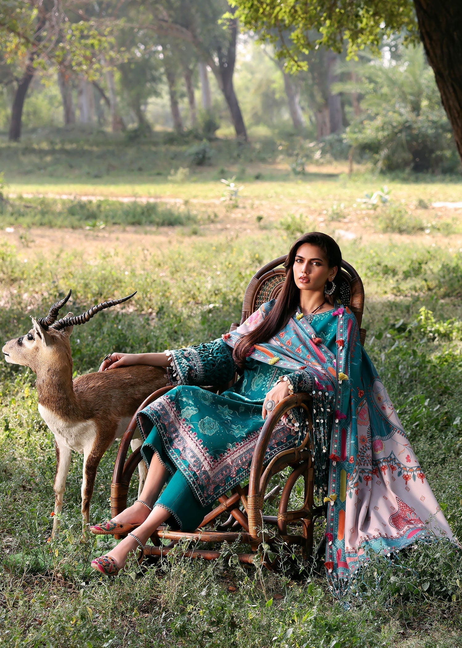 khaddar Unstitched in Emerald green