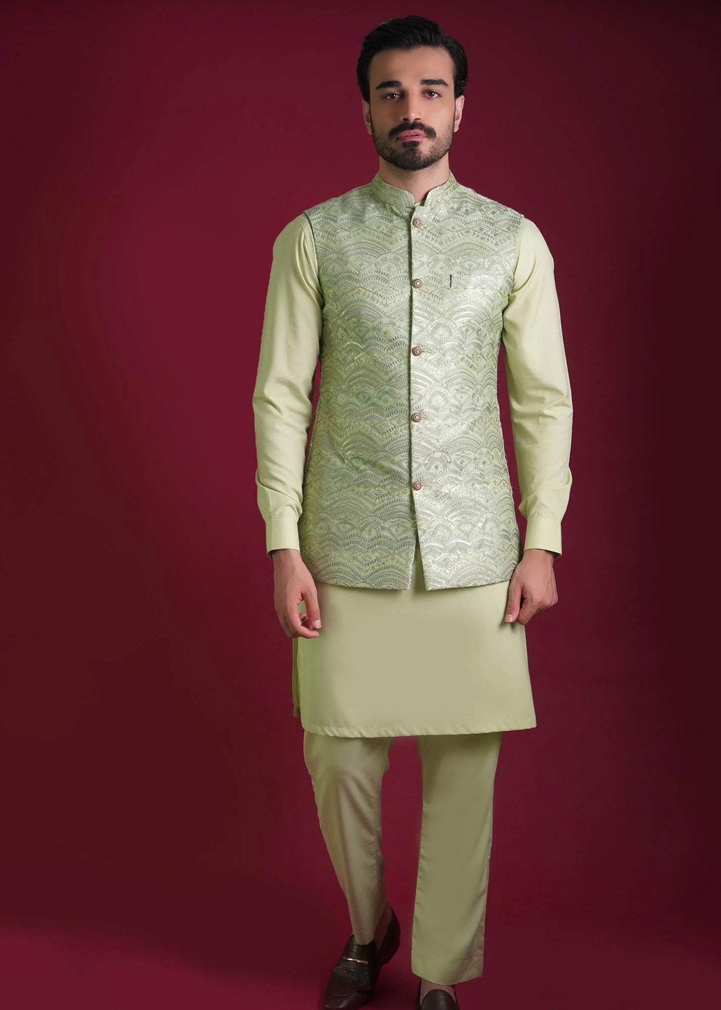 raw silk Waistcoat in Pistachio green