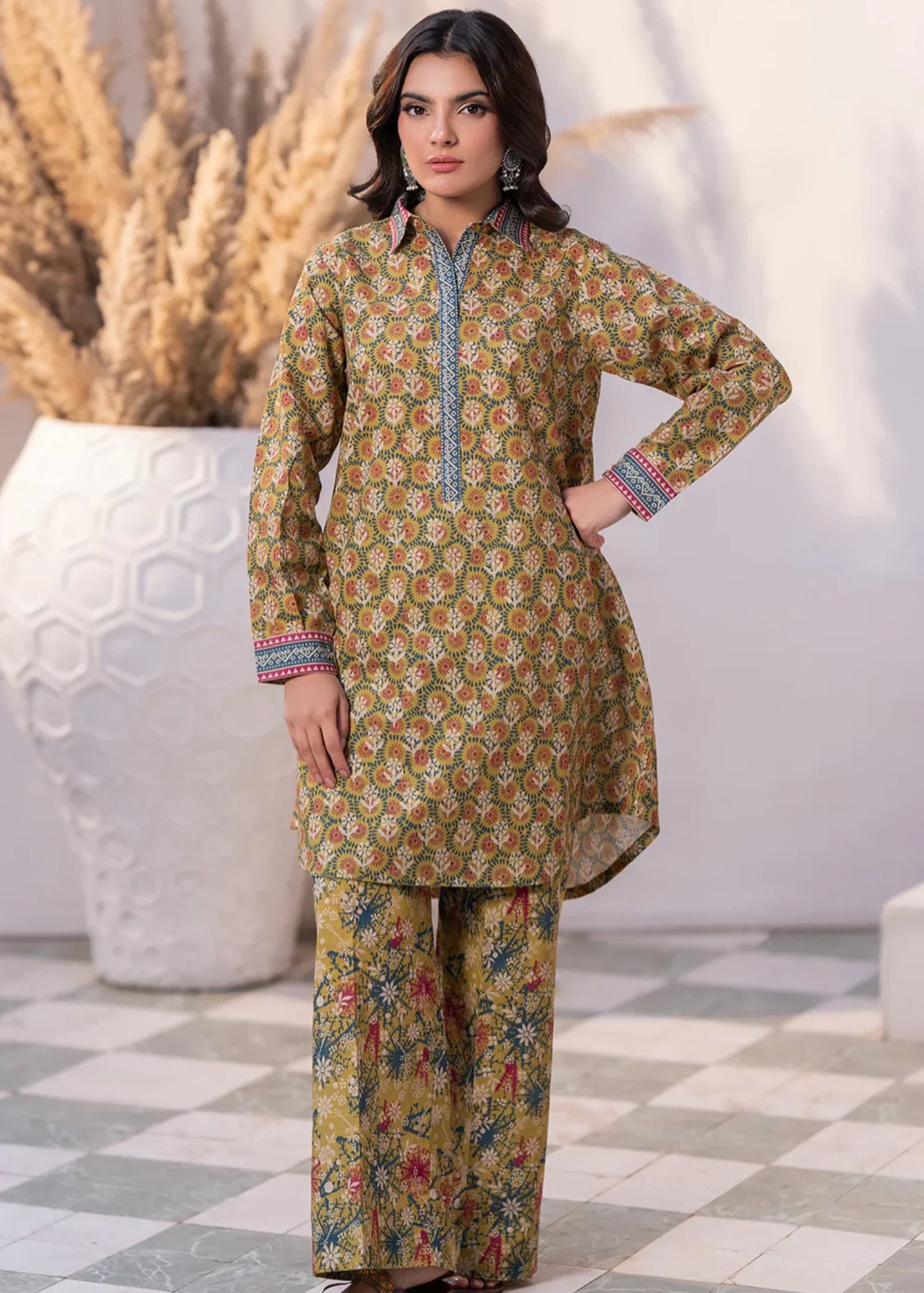 khaddar Unstitched in Olive green