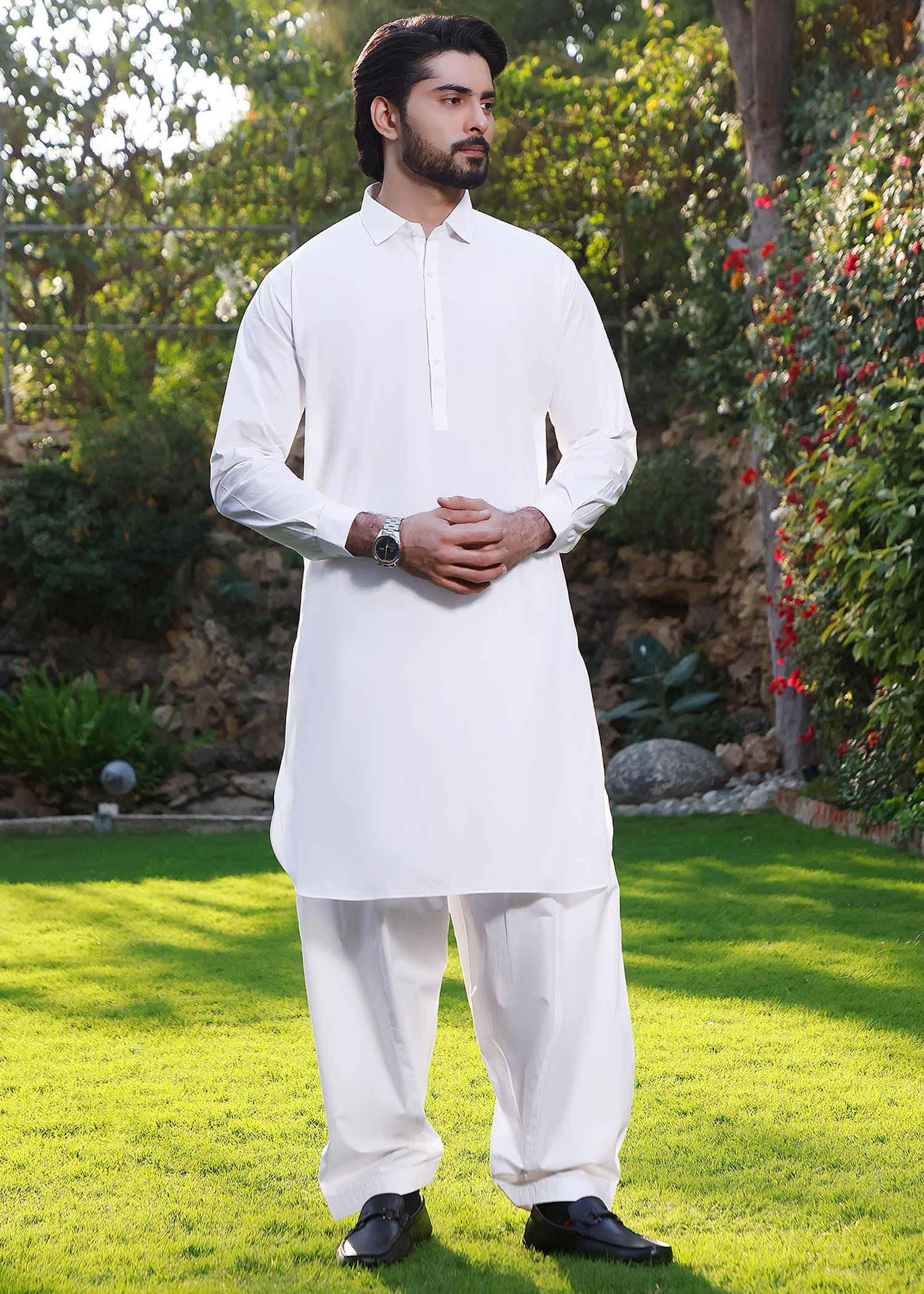 wash & wear Shalwar Kameez in White by The Great Masters (TGM)