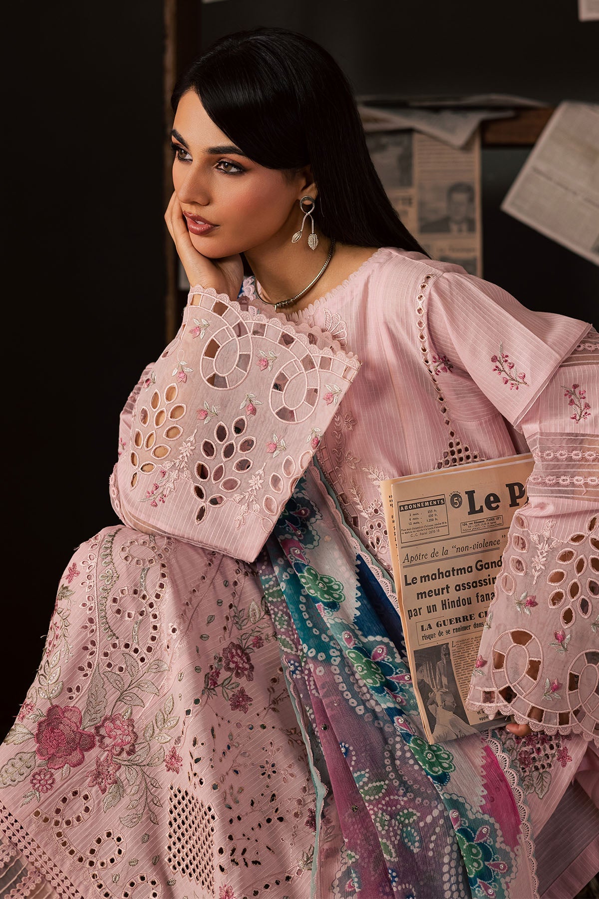 Bazaar Lawn – NE-241