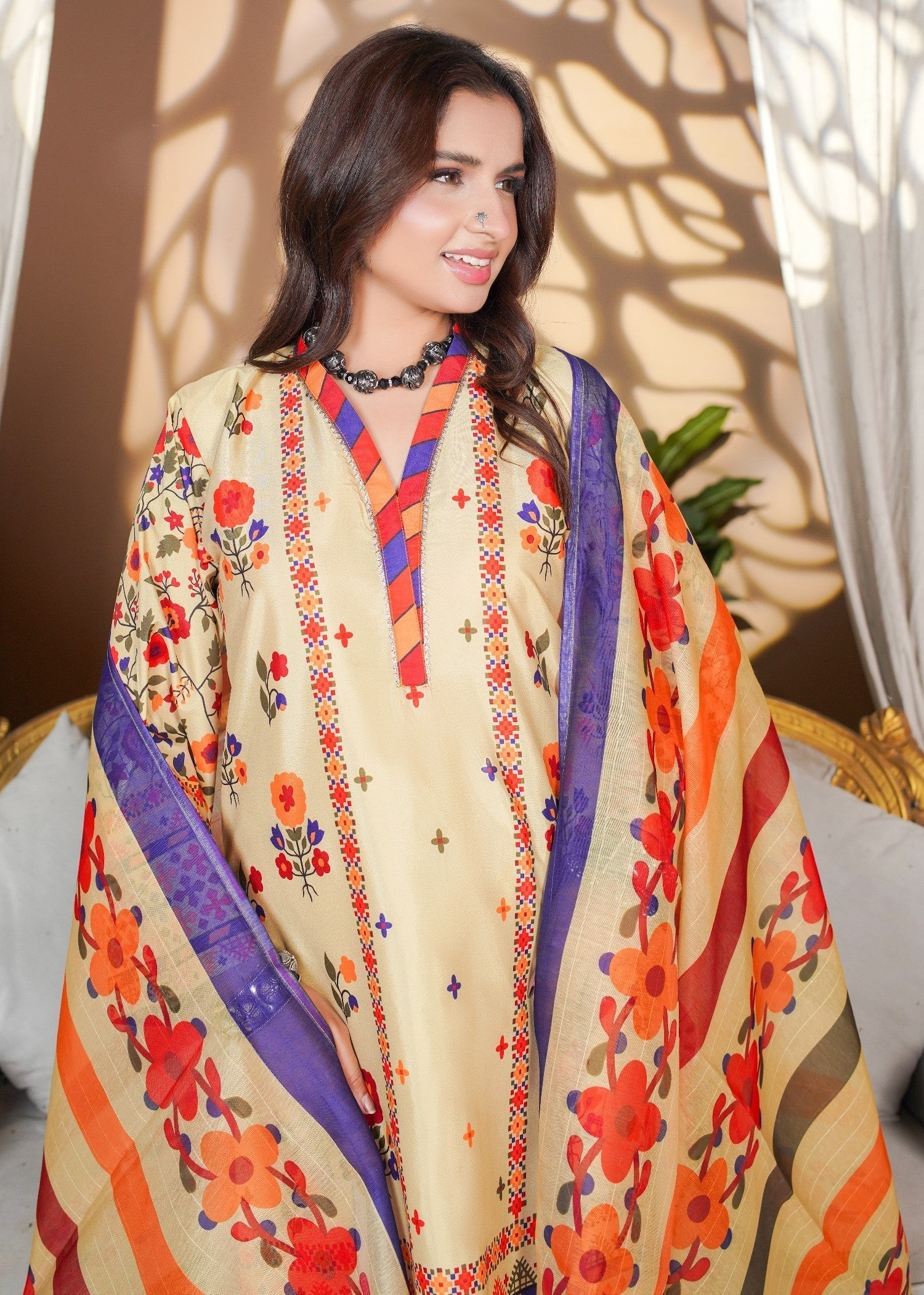 polyester crepe Kurta Set in Pale yellow