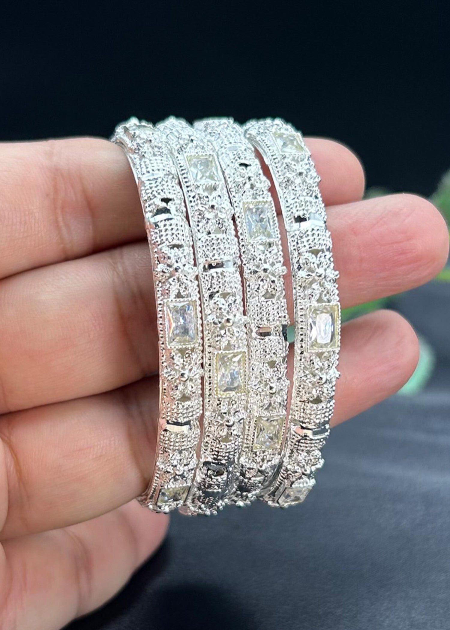 Bangles in White Color by - Trendy Women Bangles HTJ9969