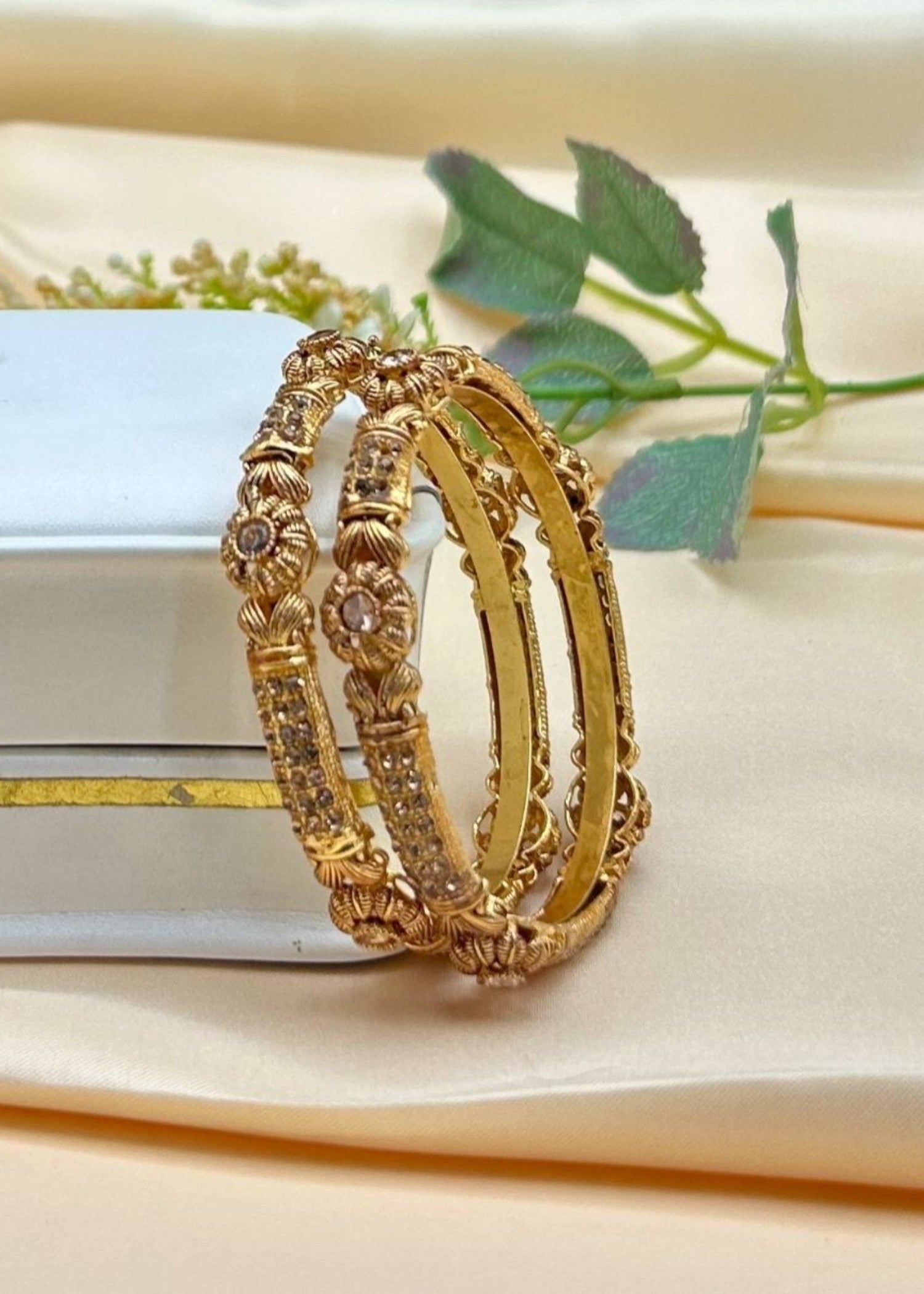 Bangles in Gold Color by - Trendy Women Bangles ALS9290