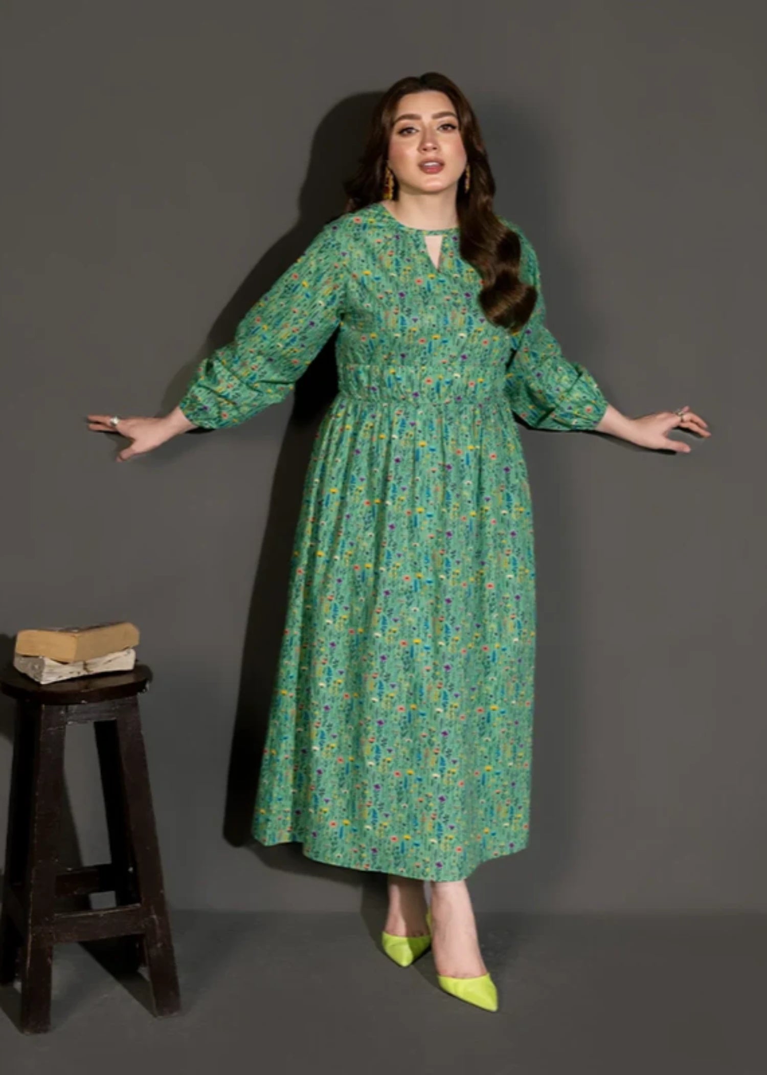 lawn Maxi in Jade green