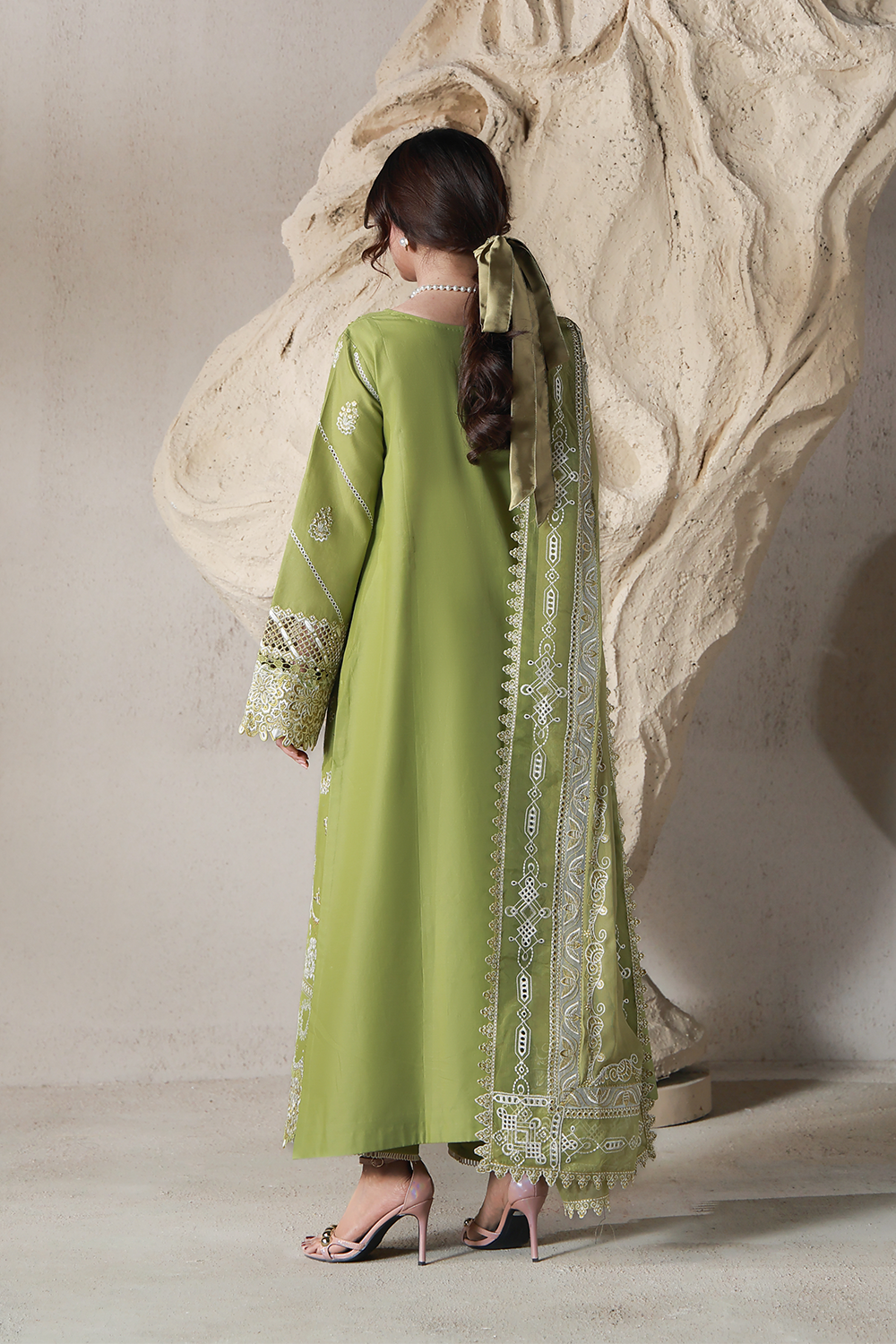 Saagar Festive Luxury Lawn – MAYA (AL-08)