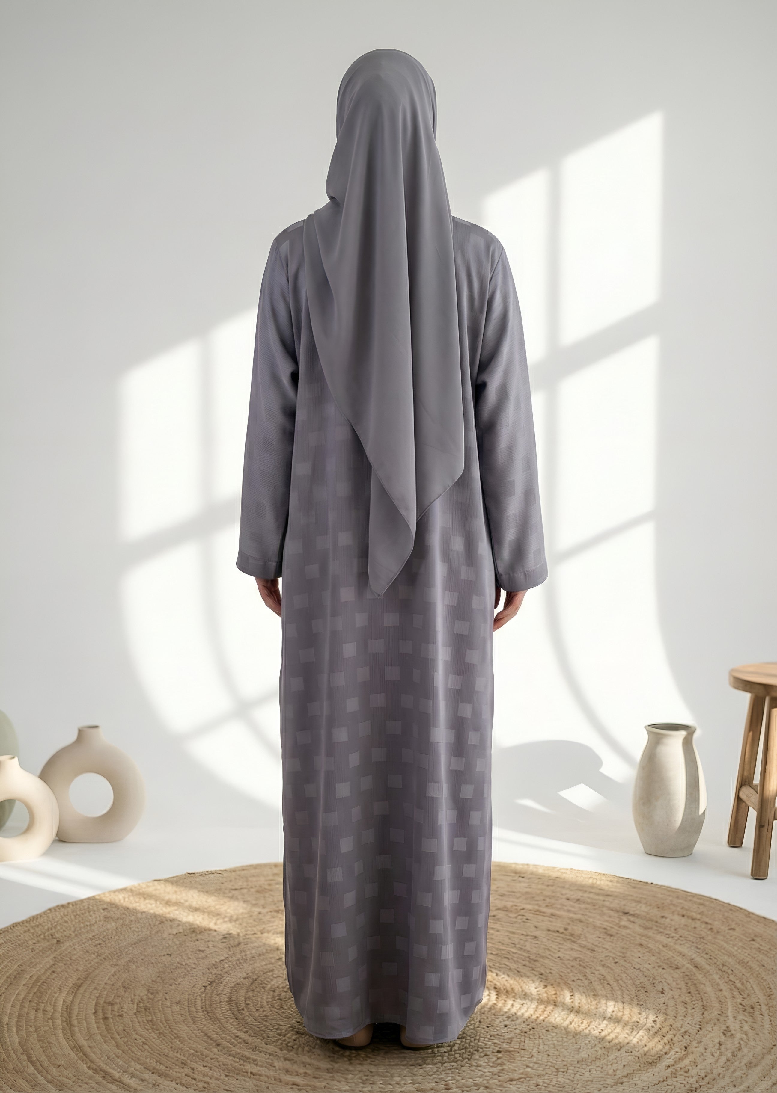 nidha Abaya in Lavender