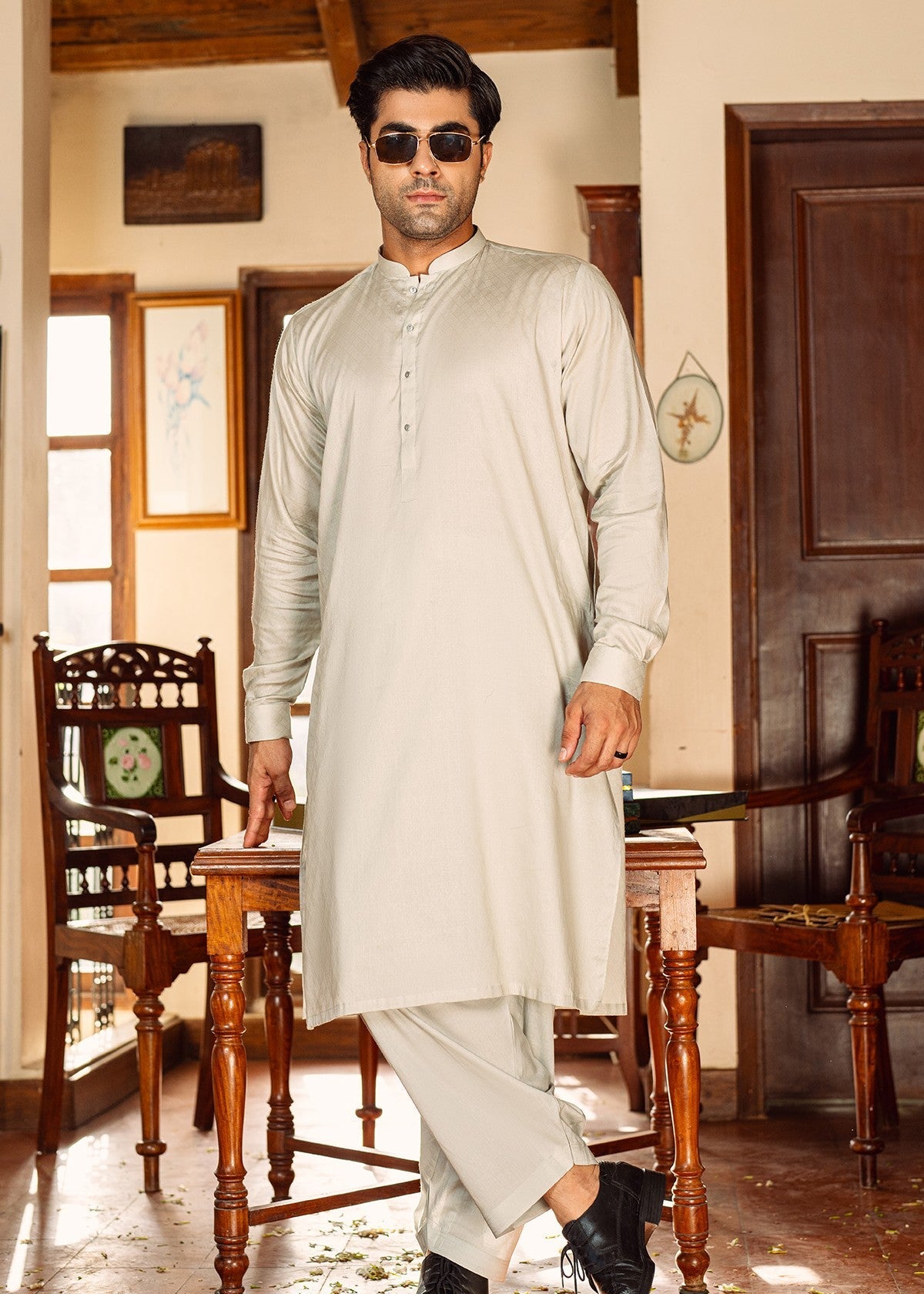jacquard Shalwar Kameez in Pistachio green