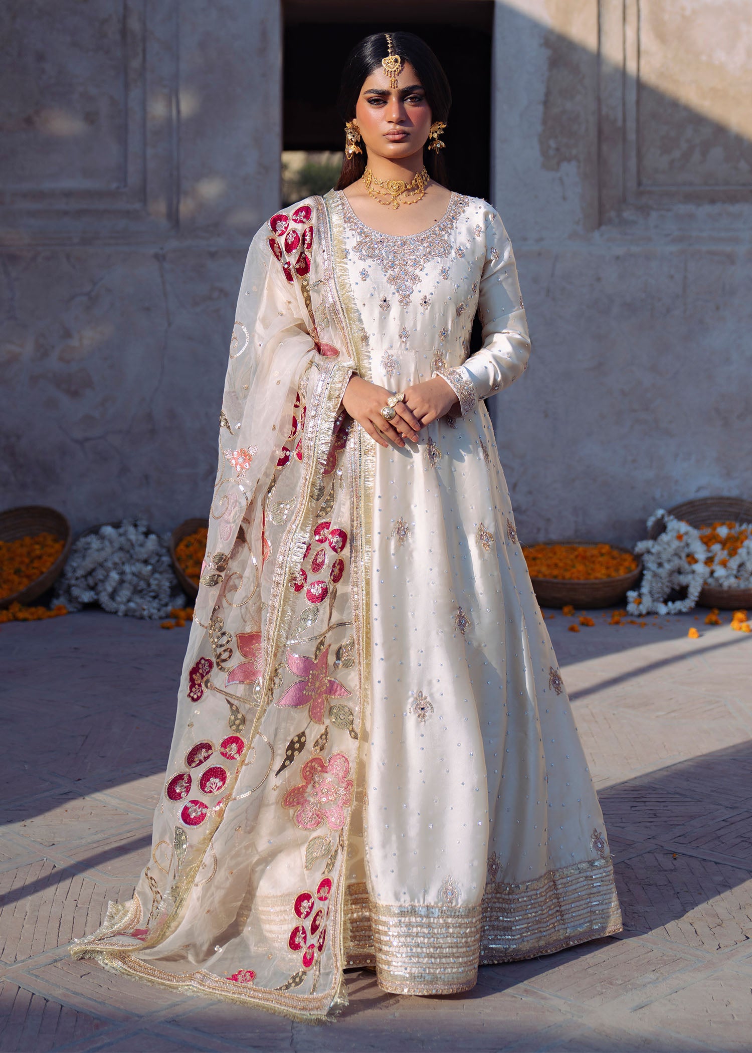 charmuse/shamooz Maxi in Ivory