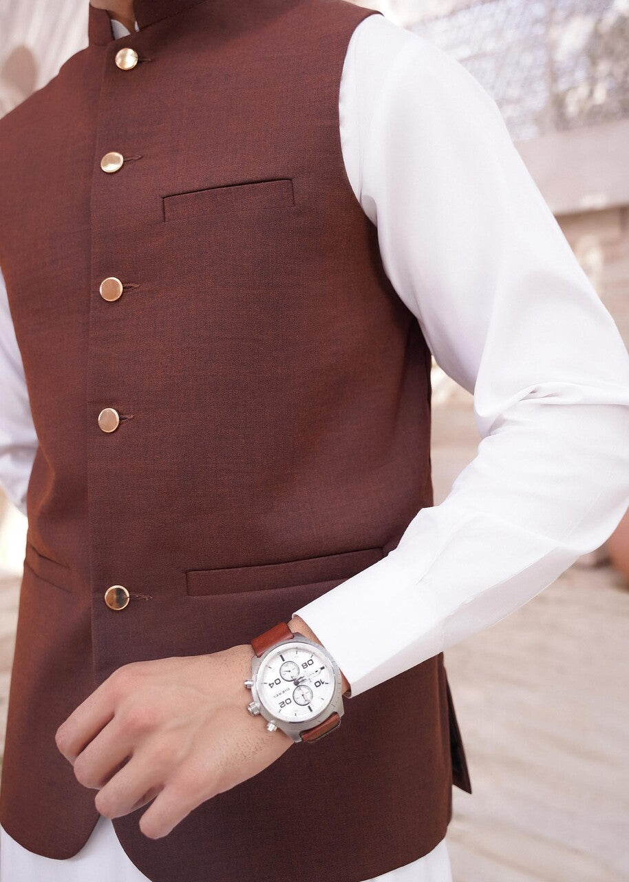 suiting Waistcoat in Brown by Eminence