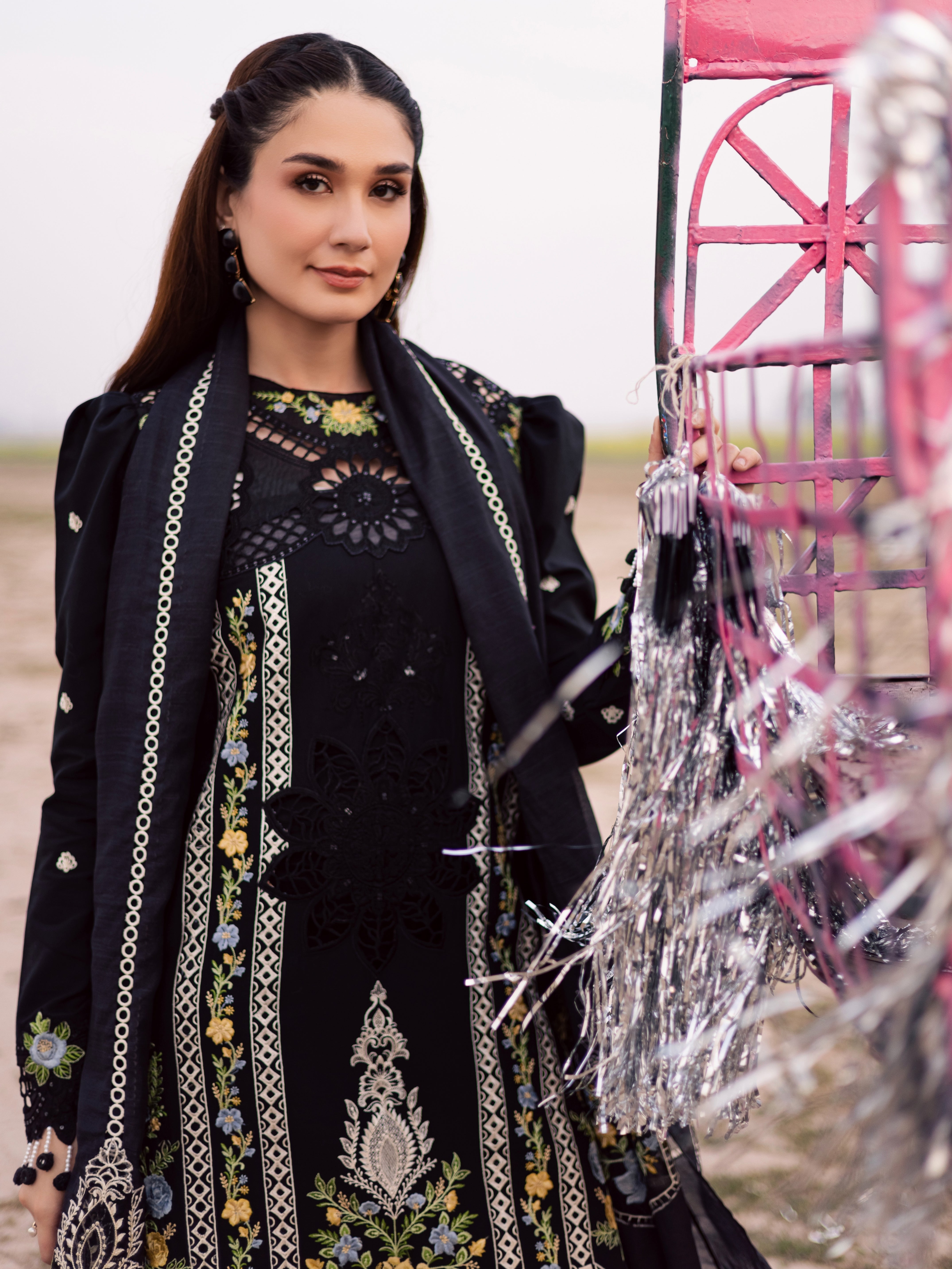 Dil-e-Raqsum Lawn – DQ-01