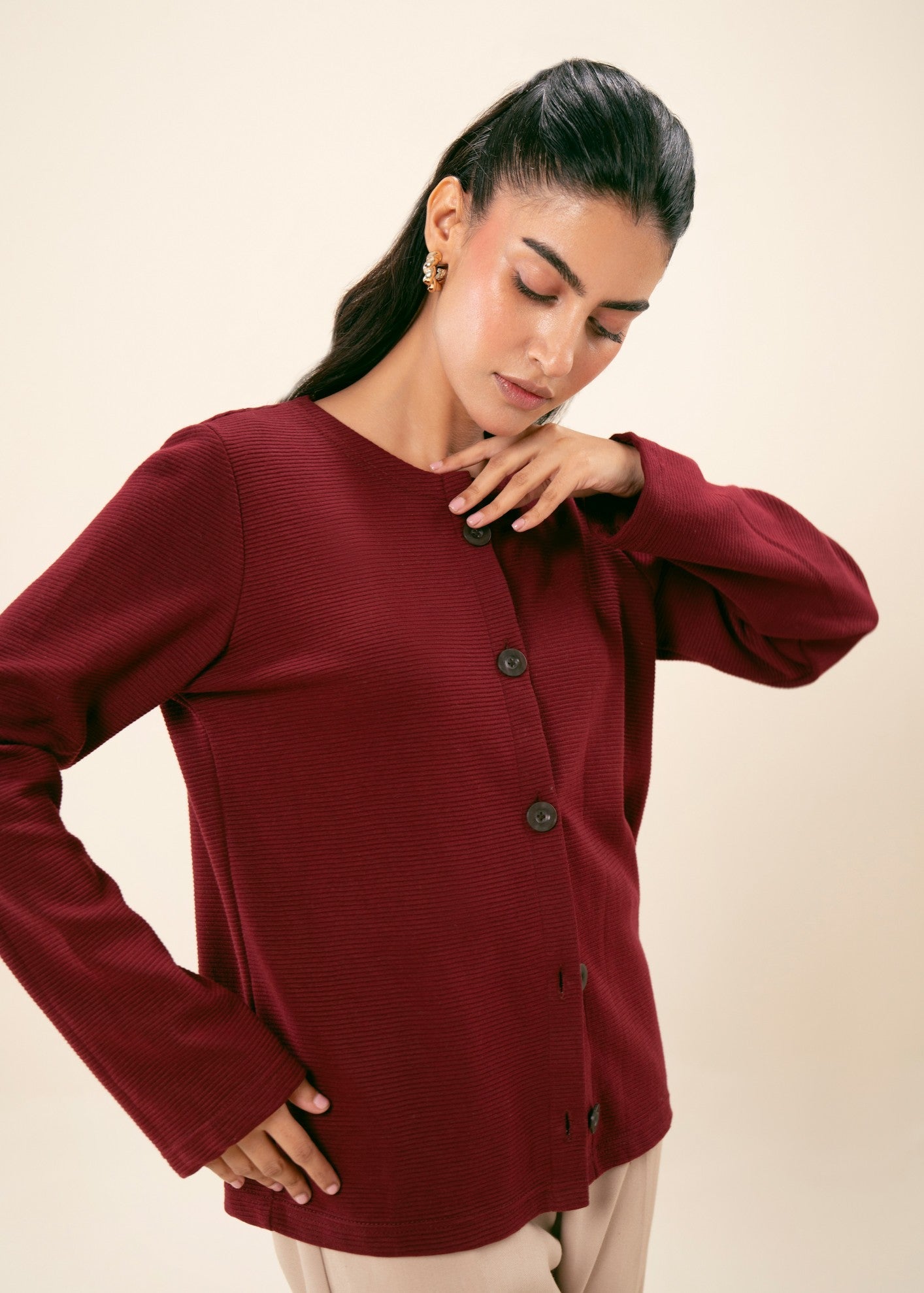 polyester Sweater in Cherry red