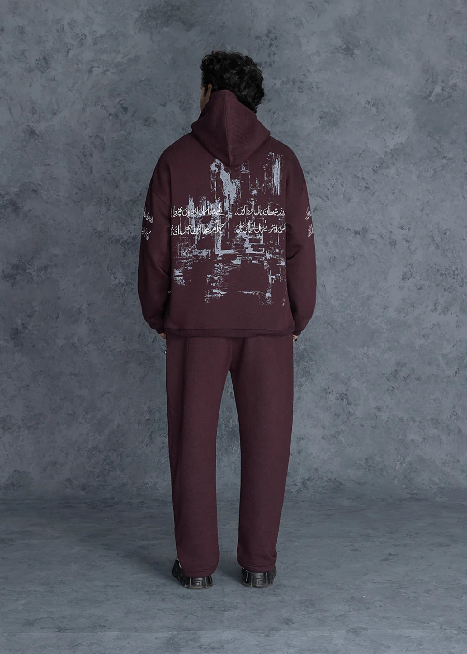 fleece Trousers in Blood red
