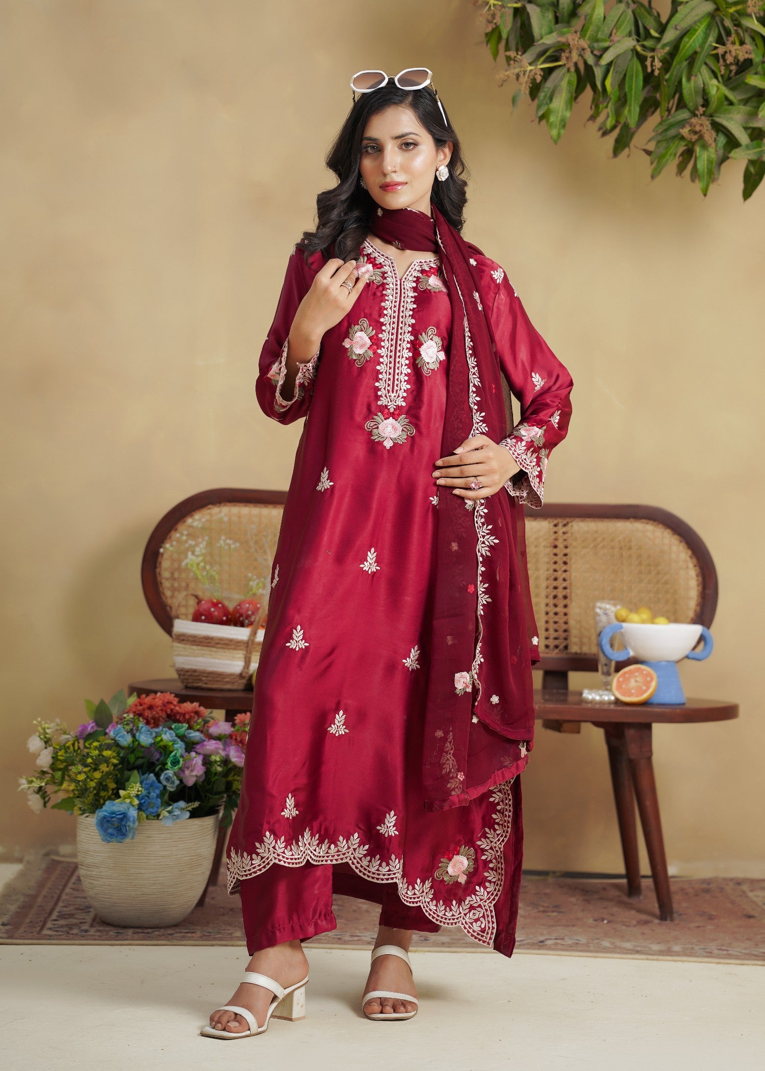 silk Kaftan in Rose red
