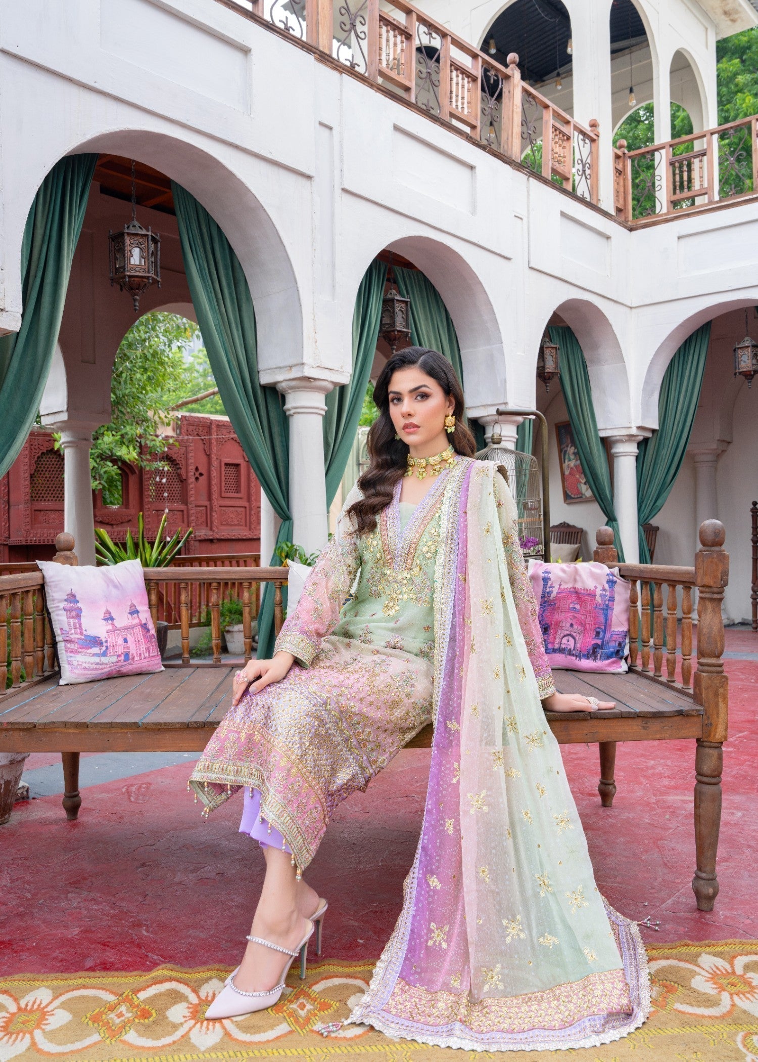 pk chiffon Kurta Set in Multi
