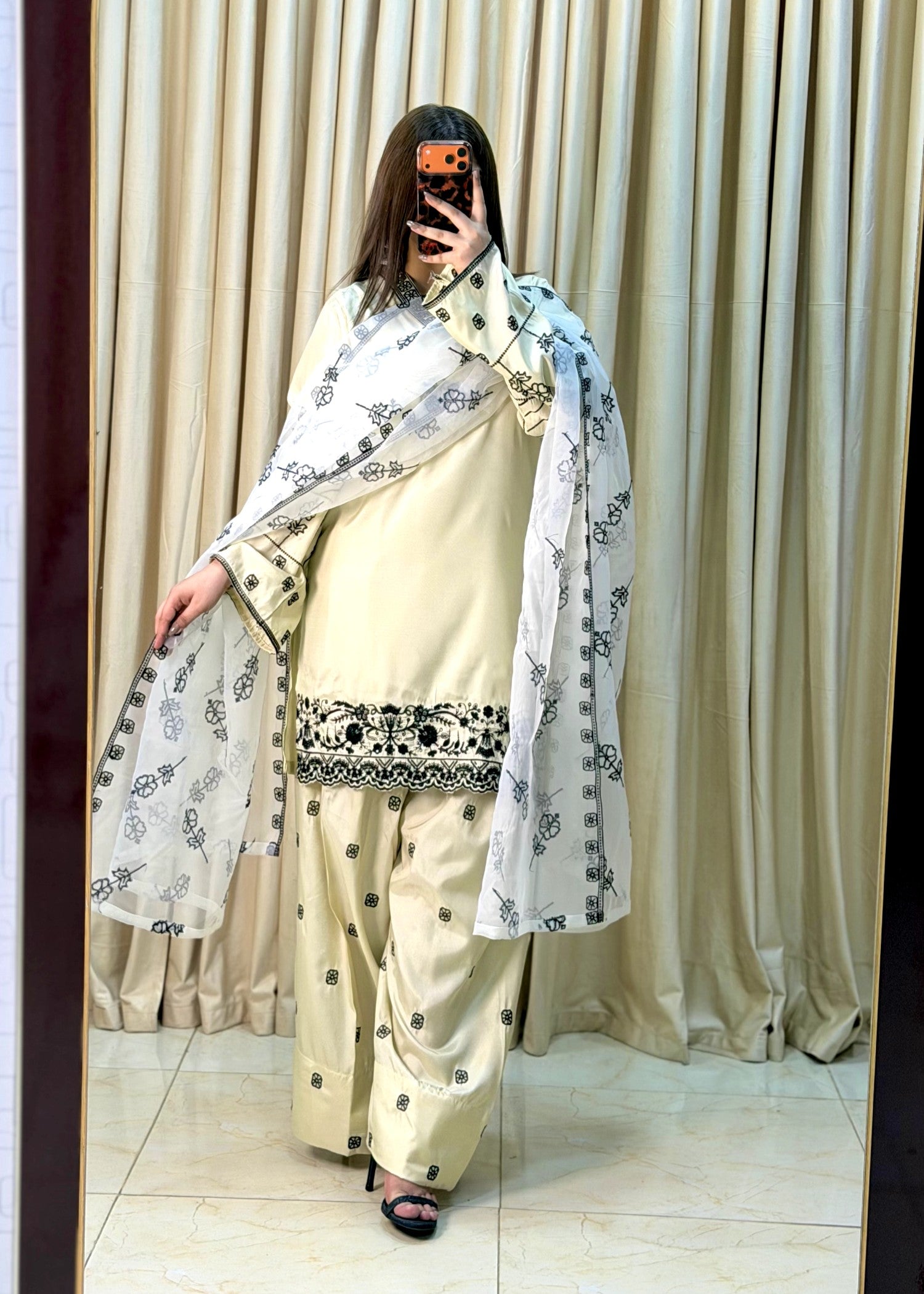 kattan silk Kurta Set in Milk