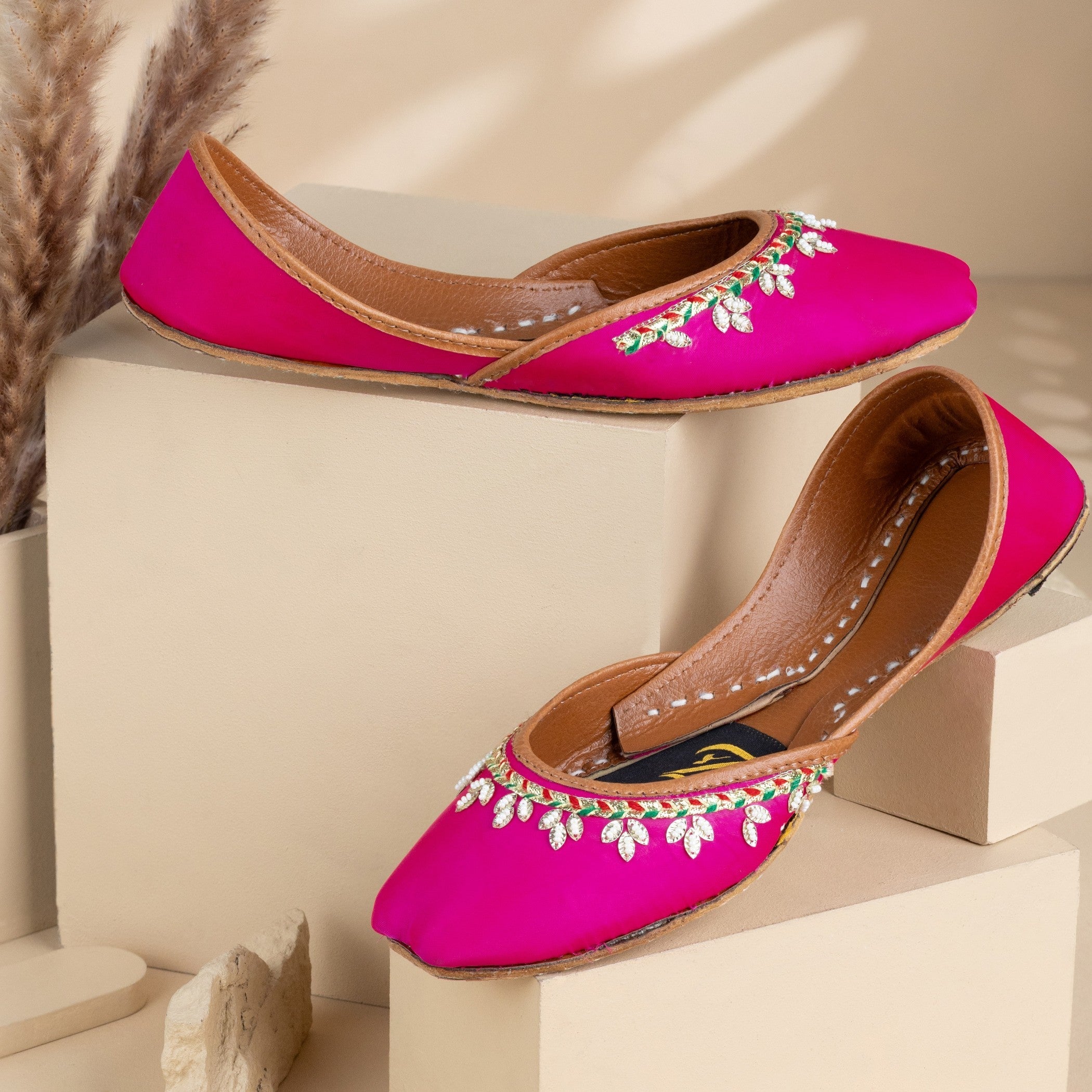 Khussa in Hot pink by - High Quality Women Khussa AHB6159