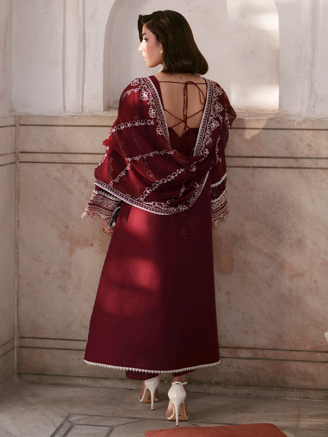 Nilofer Luxury Lawn – NL-08
