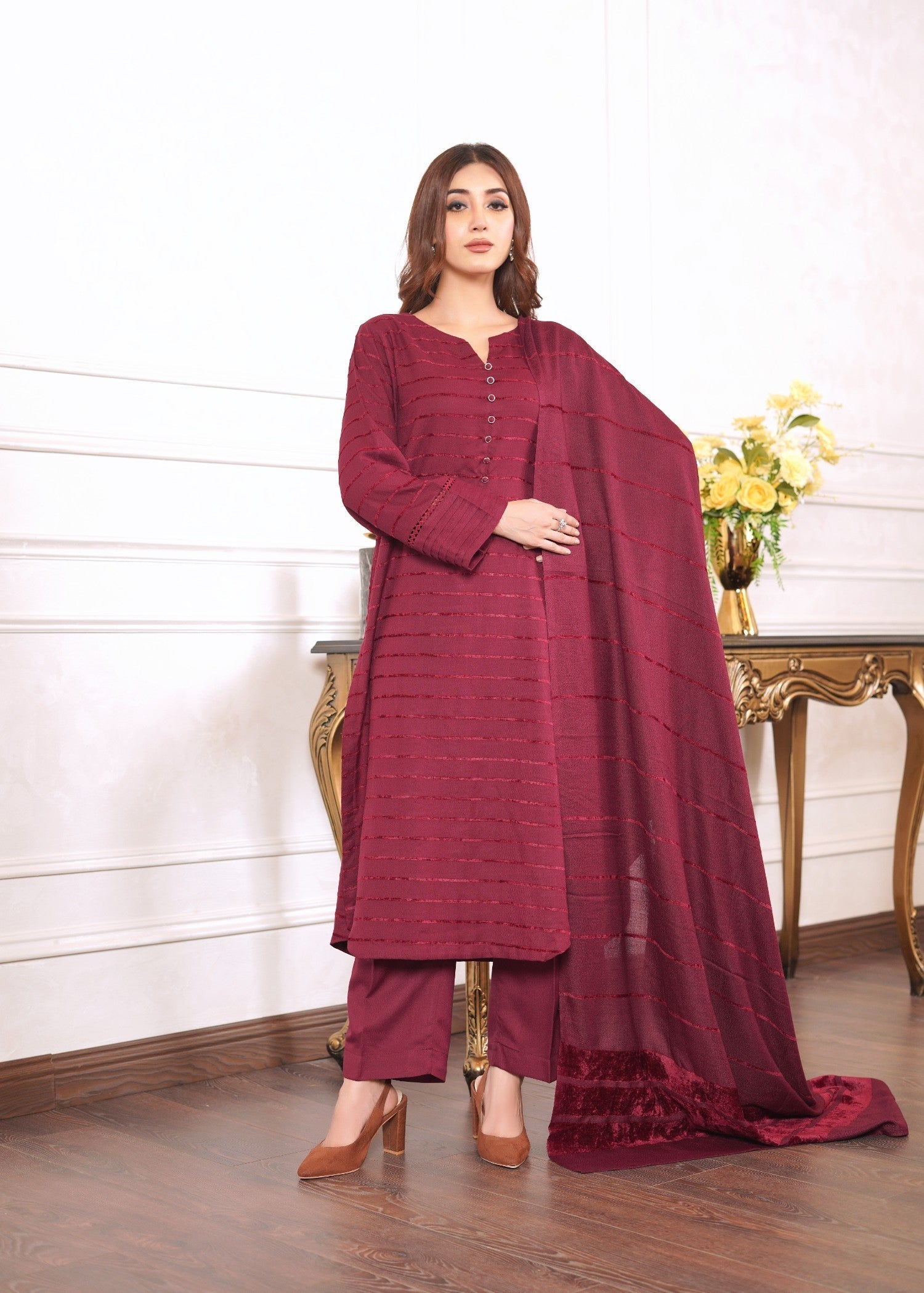 dhanak wool Kurta Set in Maroon